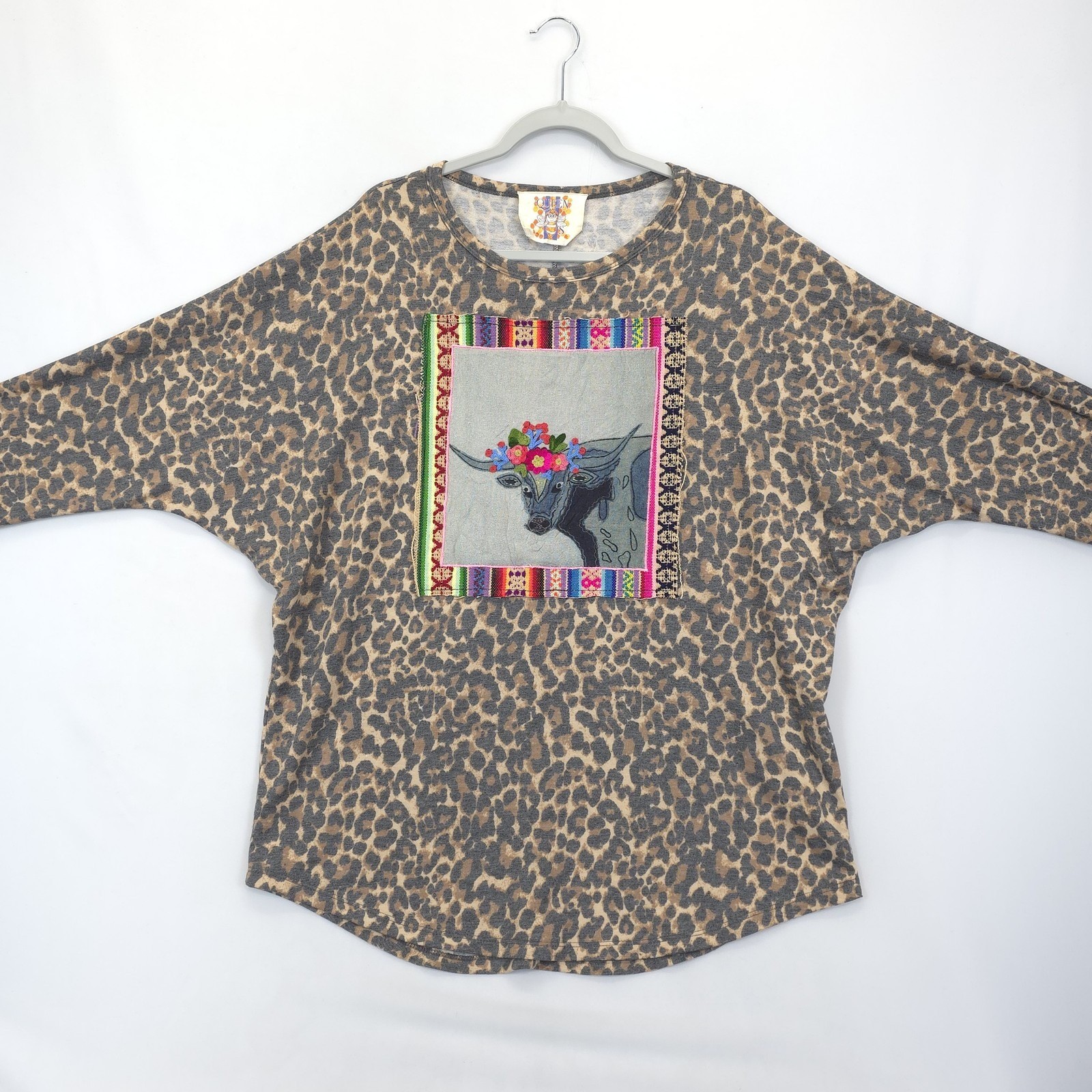 Queen Bee’s Womens XL Dolman Sleeve Leopard Top Folk Art Cow Patch Boho Western