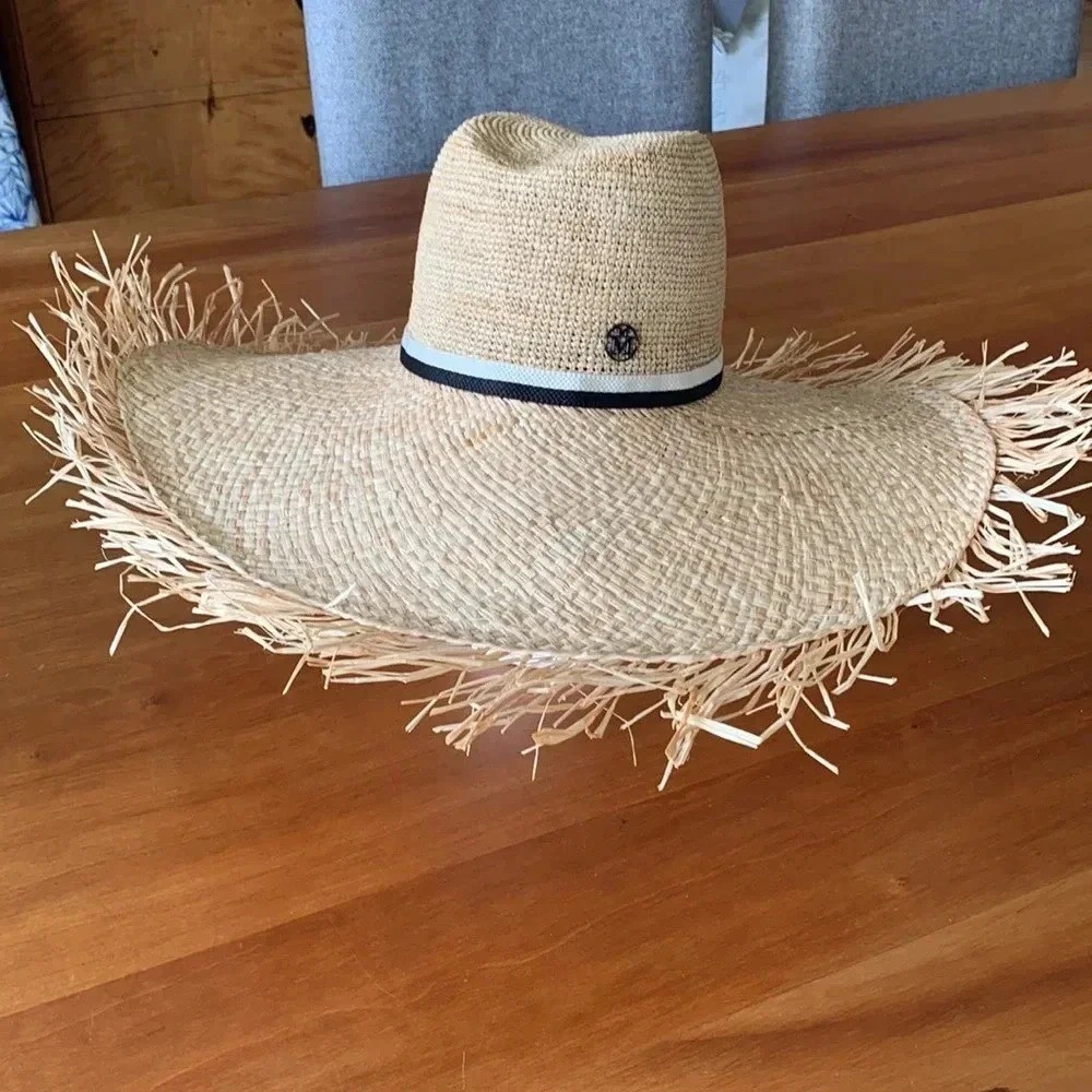 Like new in box MAISON MICHEL Paris Big Kate 20SS crochet straw hat size m