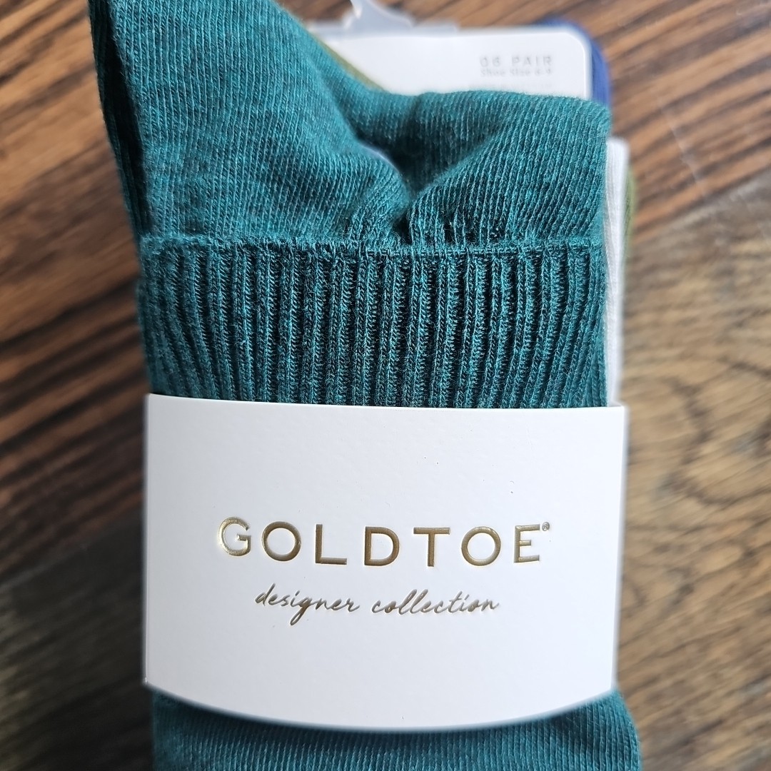 GOLDTOE Designer Women’s Convertible Turn Cuff Socks 6 Pack. Shoe Size 6-9.