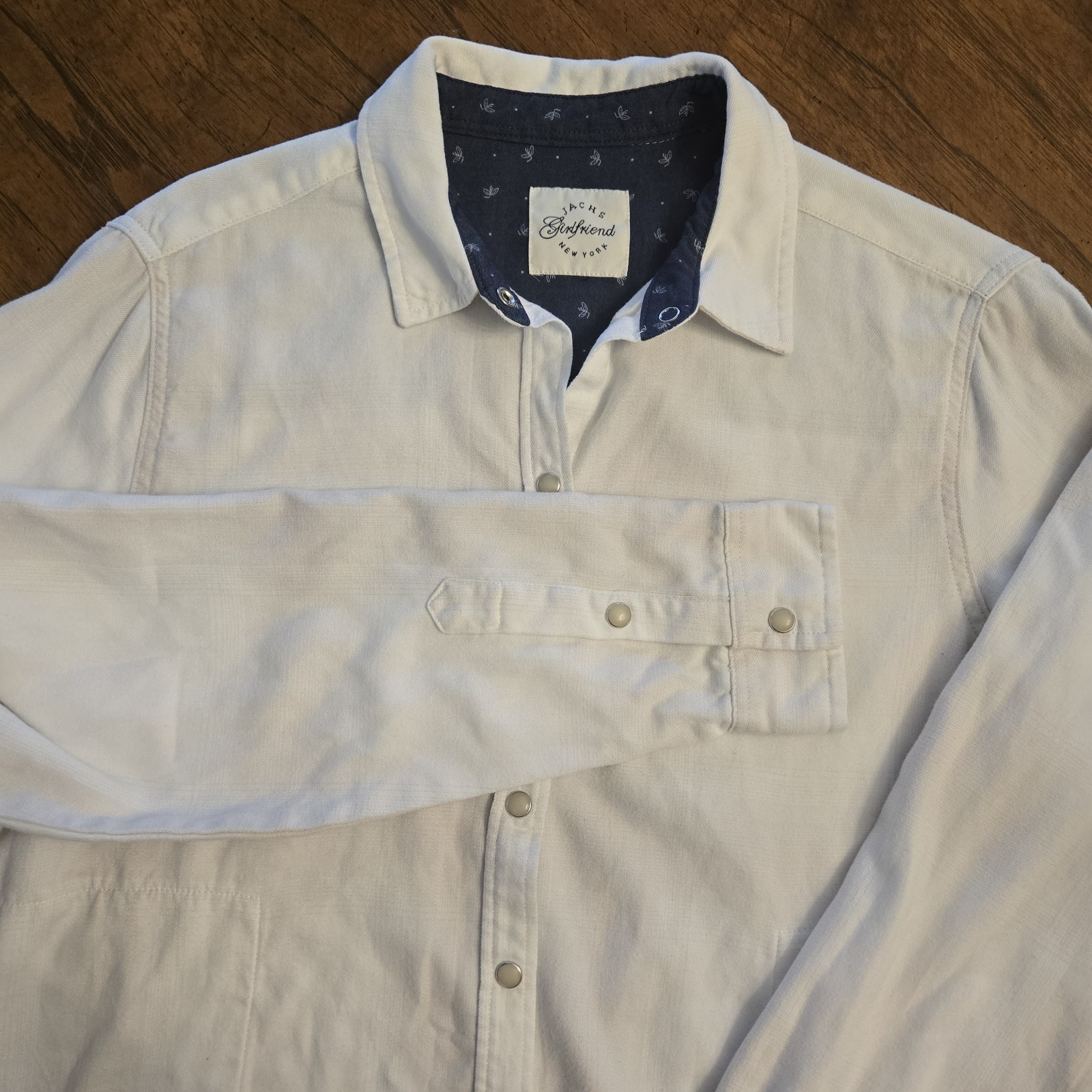 JACHS Girlfriend New York women’s White Solid Button-Up Point Collar Shirt M