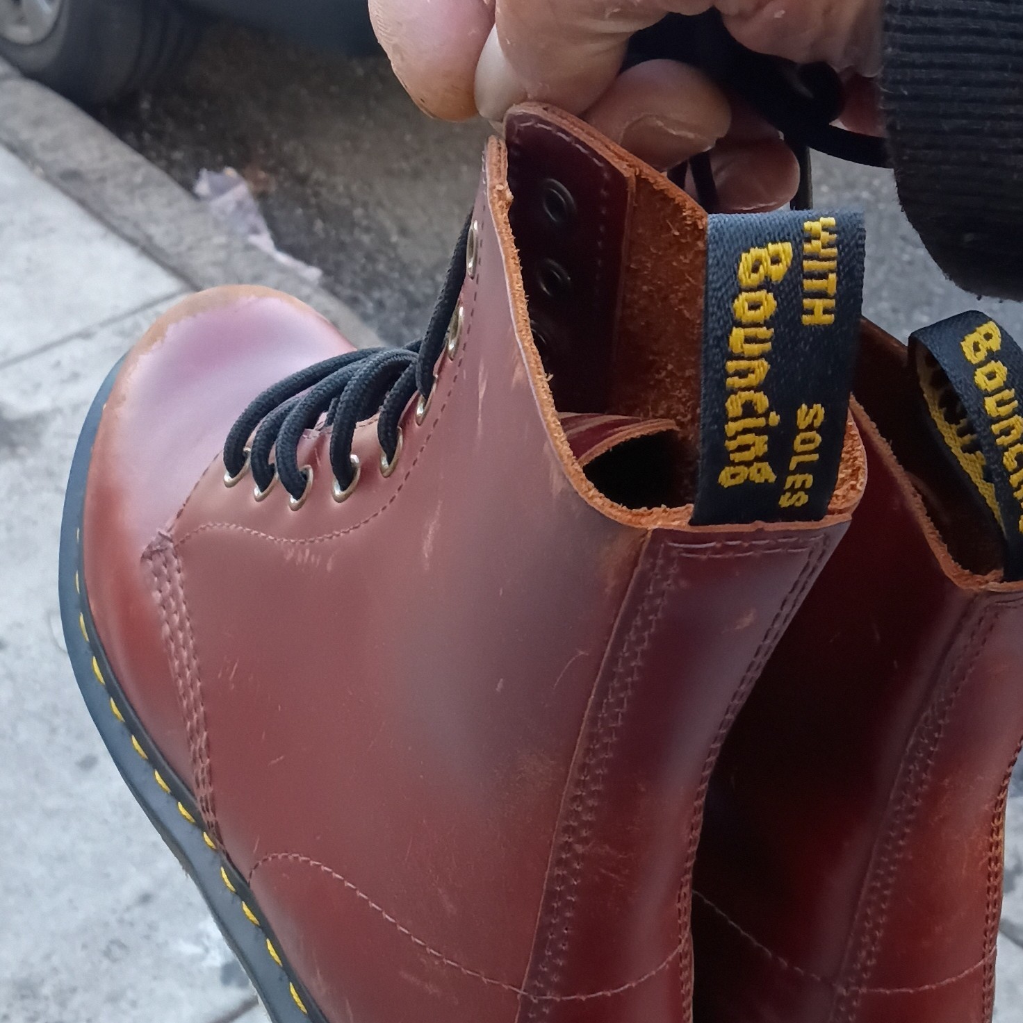 Dr. Martens 1460 8-Eye Red Leather Lace-Up Ankle Combat Boots Men’s US 8