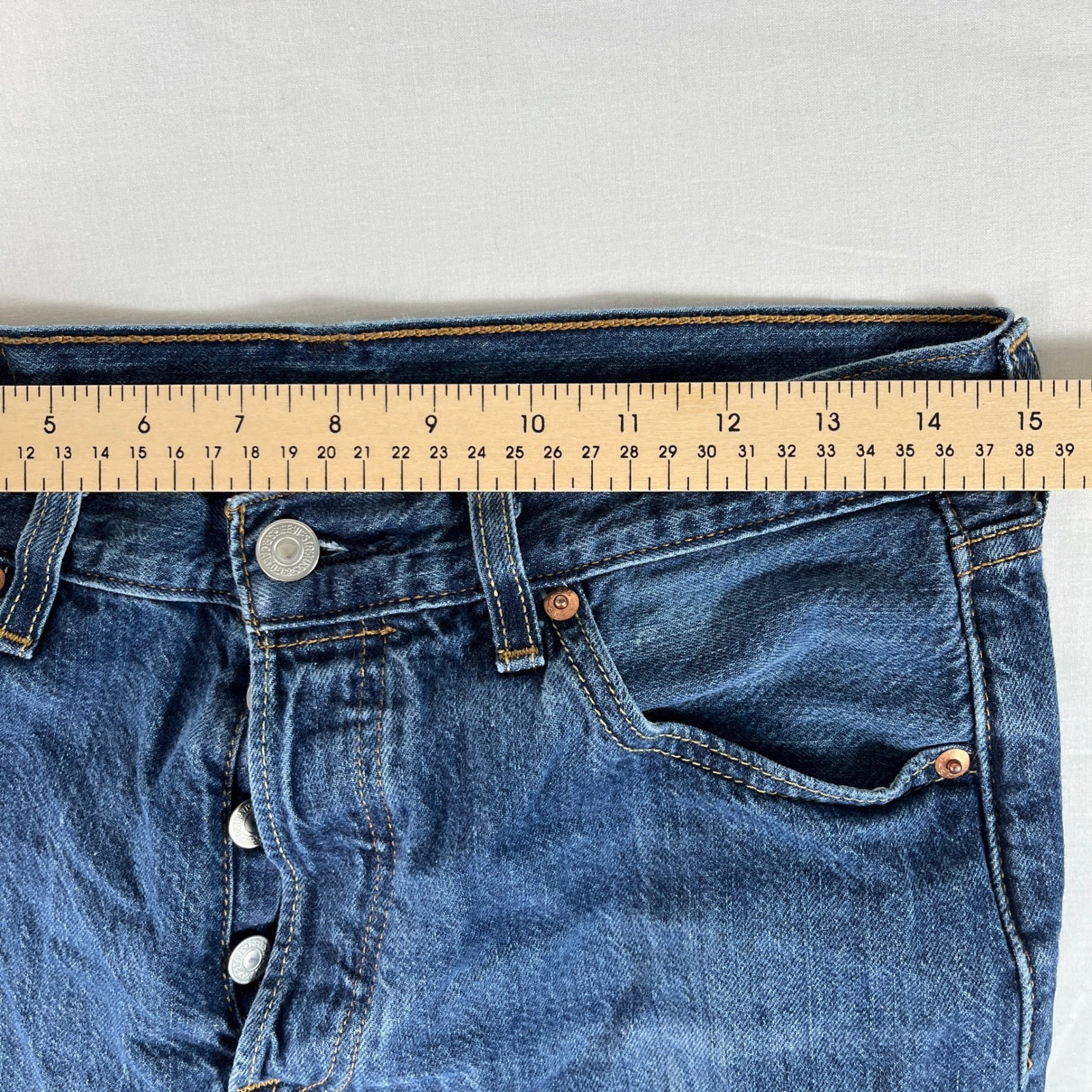 Levi’s 501 Original Fit Jeans Mens W30 L30 Blue Excellent Straight Button Fly