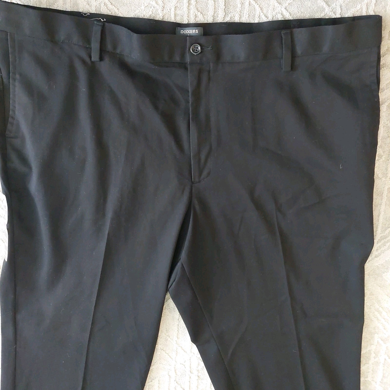 Dockers Easy Khaki Pants 48×30 Black Hidden Expandable Flex Waist Flat Front