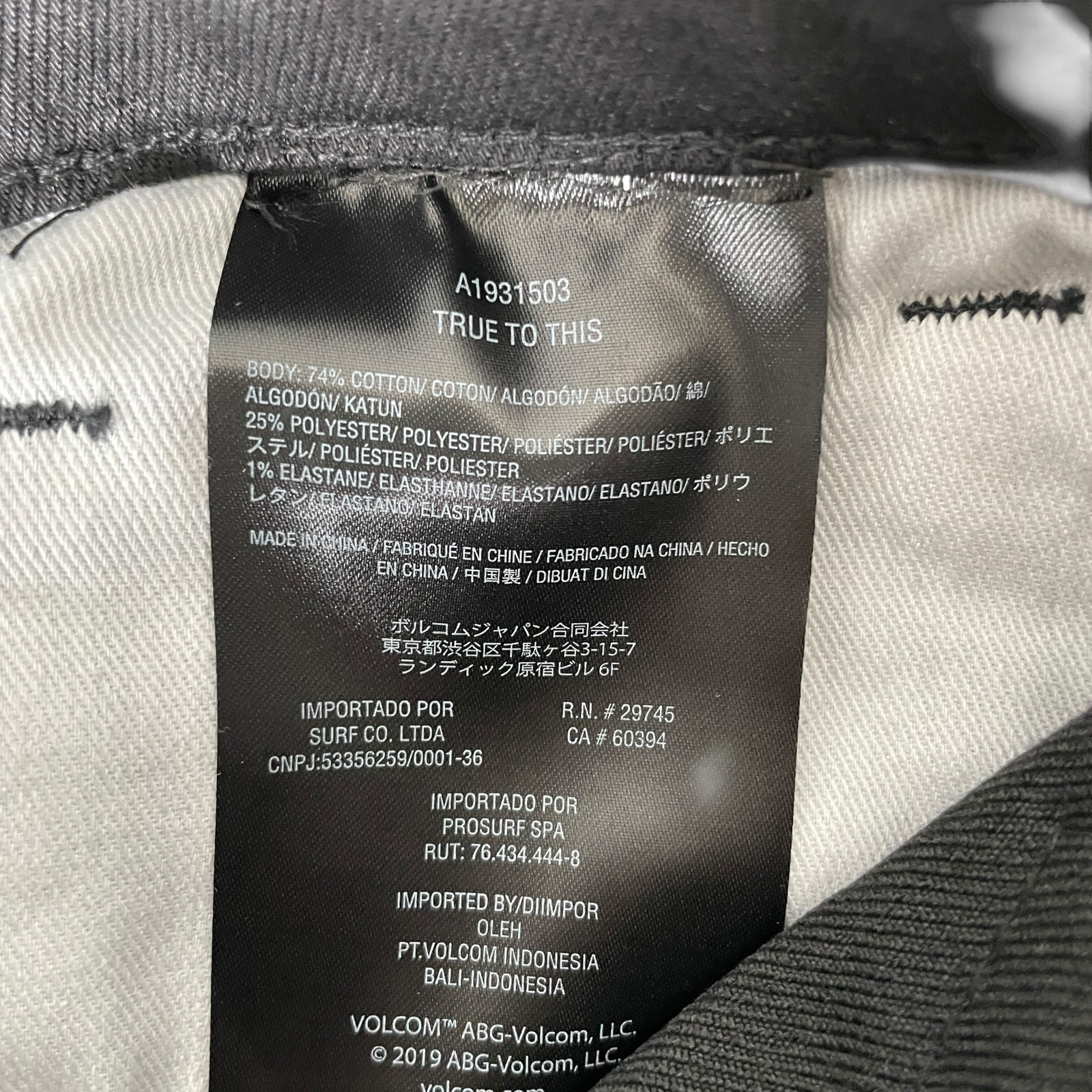 NEW Volcom Solver Modern Straight Jeans Mens 28×32 Blackout Denim Stretch Dark