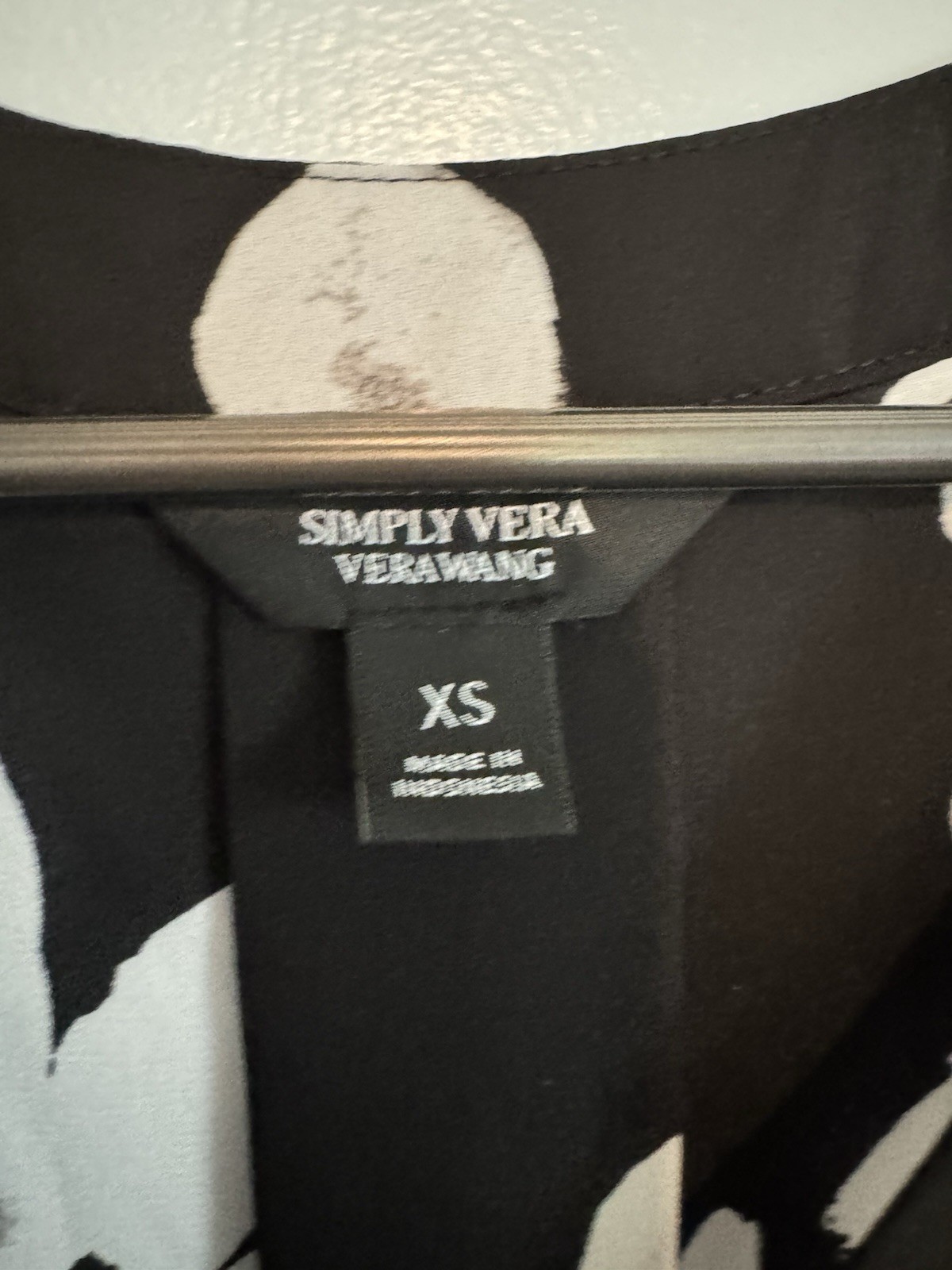 Simply Vera Vera Wang Black White Floral Round Neck Chiffon Pullover Blouse XS
