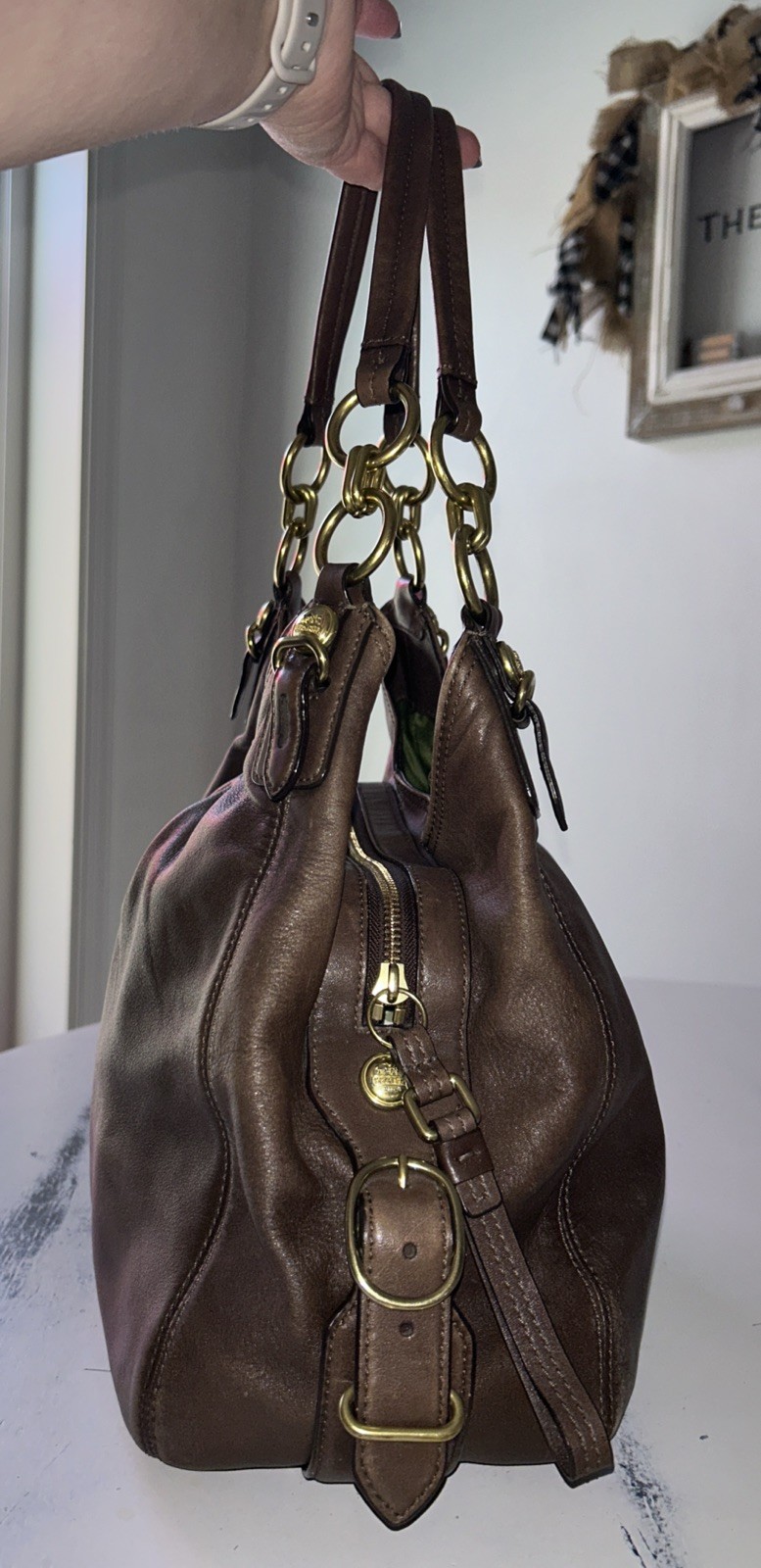 VTG Coach Madison Maggie Shoulder Bag Brown Leather G1082-15742 3 Compartments