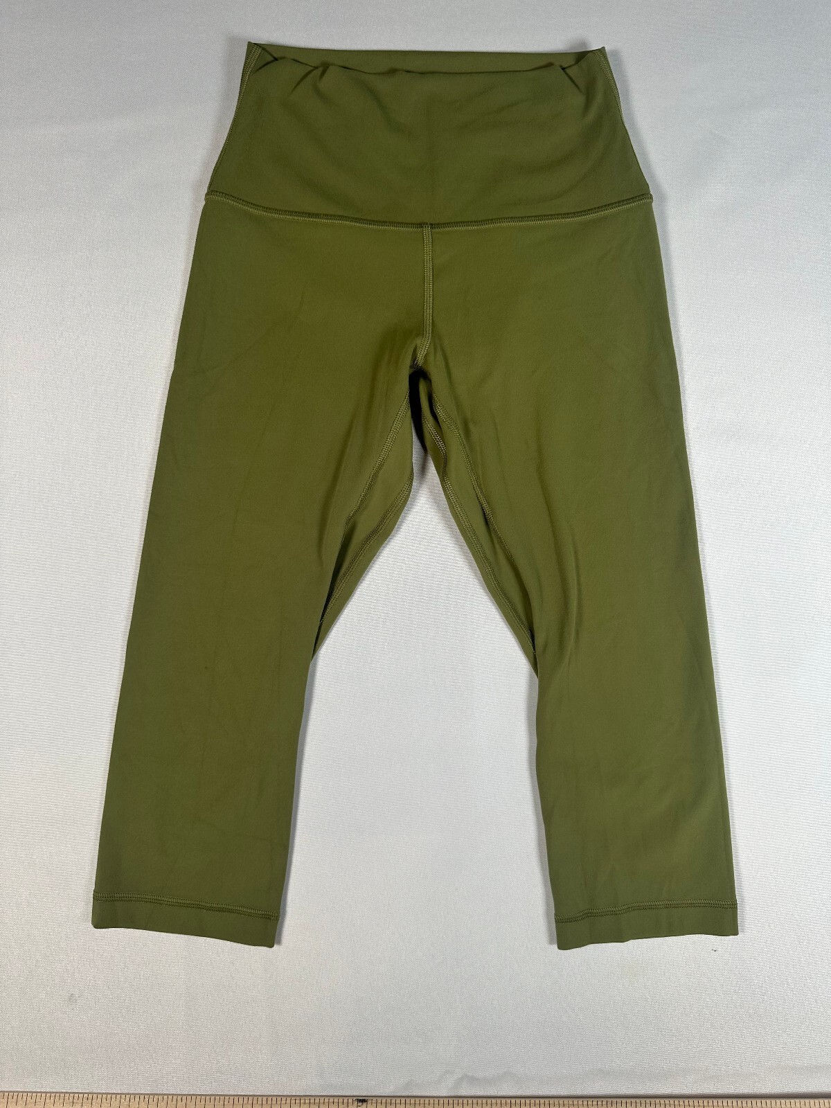Lululemon Align High-Rise Crop Leggings Bronze Green with Nulu Fabric Sz4 (088)