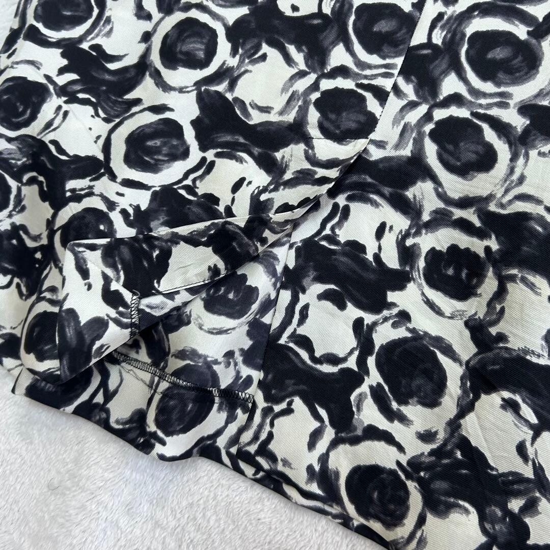 Max Mara Geometric Silk Sheath Dress Black White Sleeveless Lined Auth