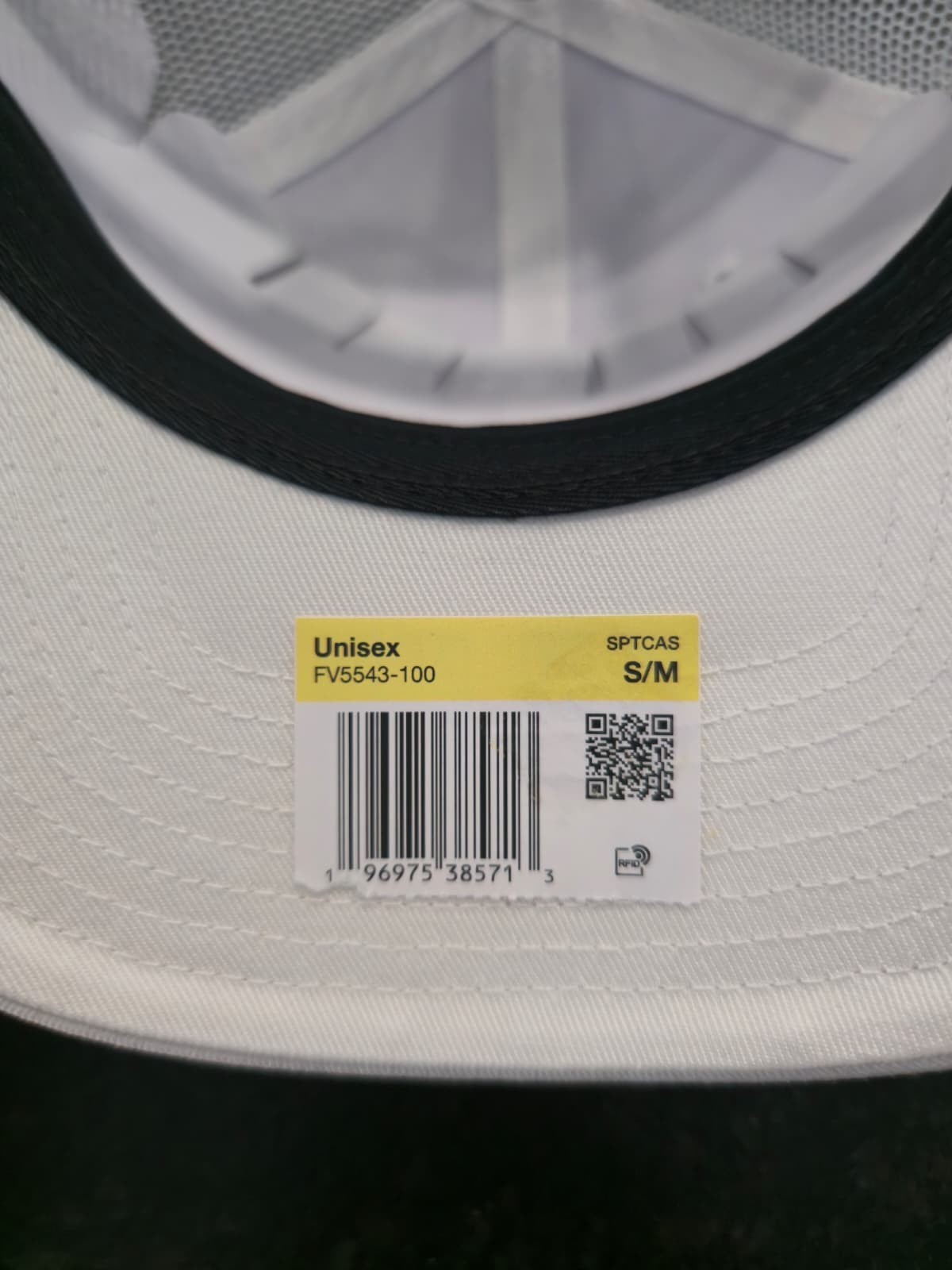 Nike Rise Cap Unisex Snapback Trucker Structured Mesh Hat White S/M FV5543-100