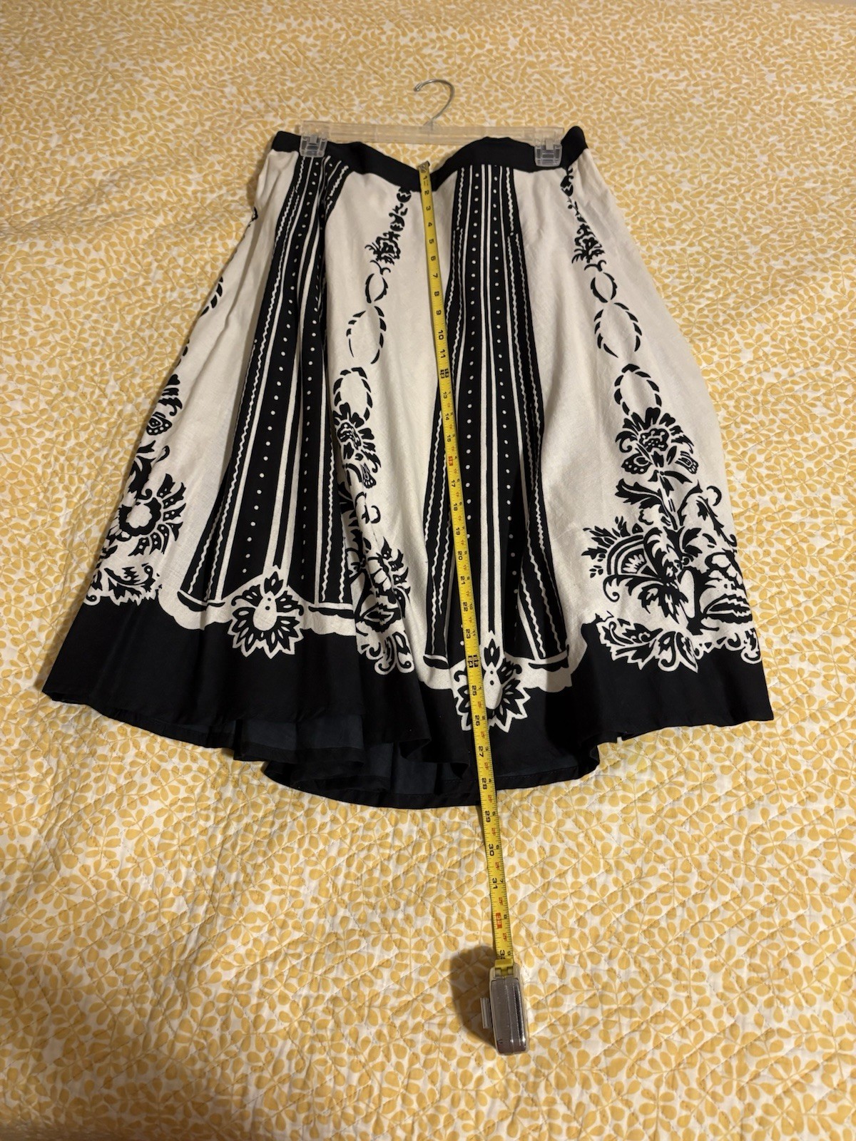 S-L Studio West Half Circle Skirt Nouveau Print Black White Cotton Nostalgic VTG