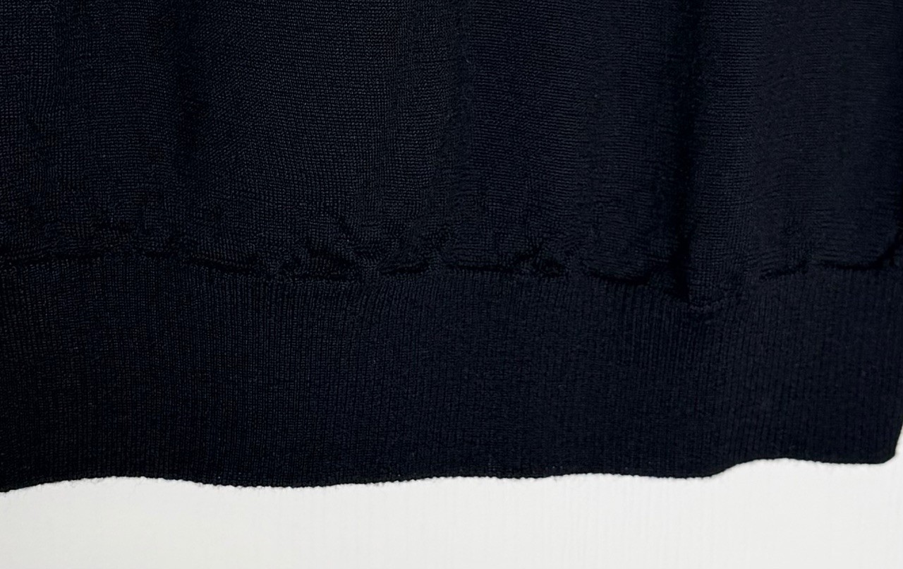 ASKET Black Luxury Extra Fine Merino Wool Minimalist Sweater Medium Long M EUC