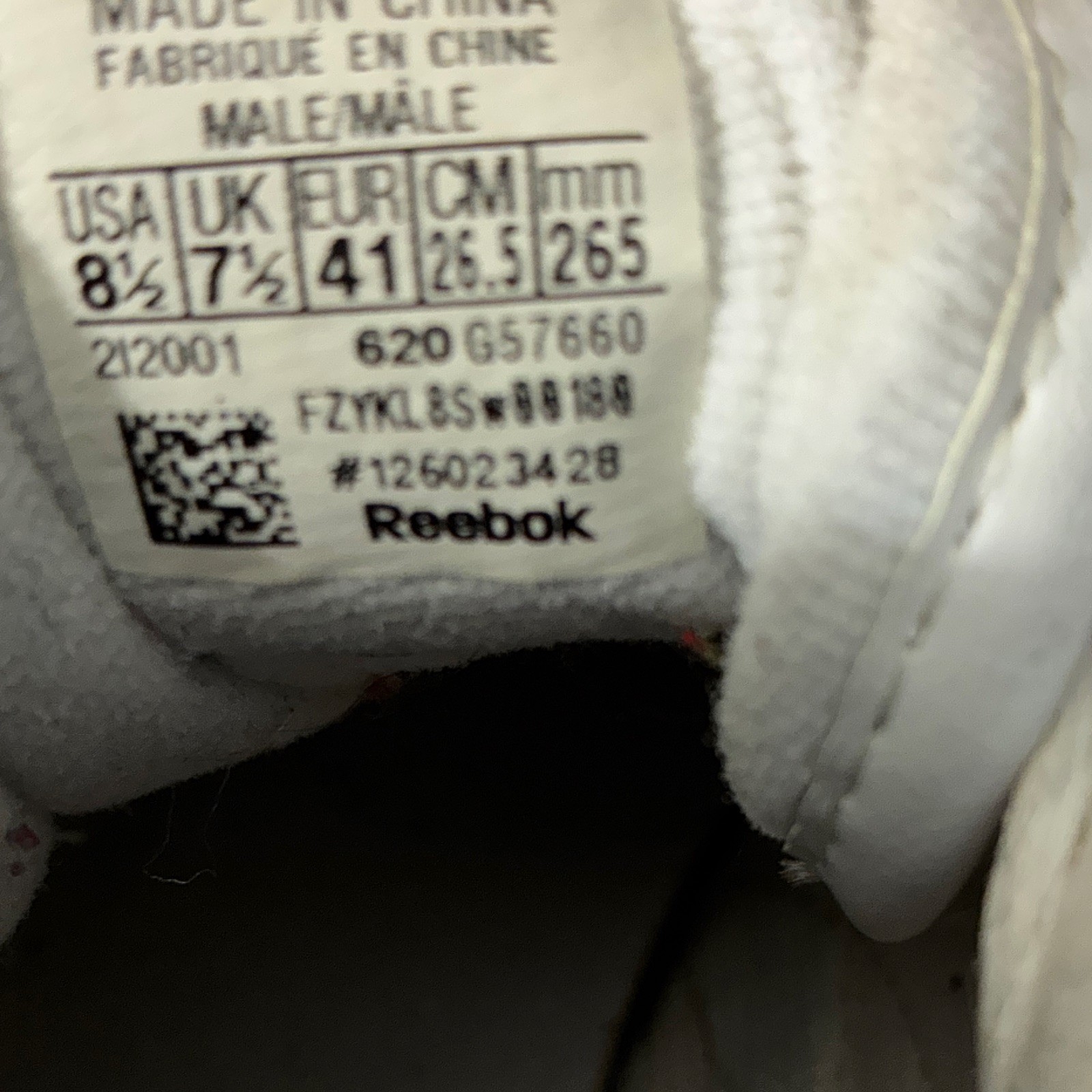Reebok Classic Men’s Low Top Lace-Up Sneakers White/Gray/Black 212001