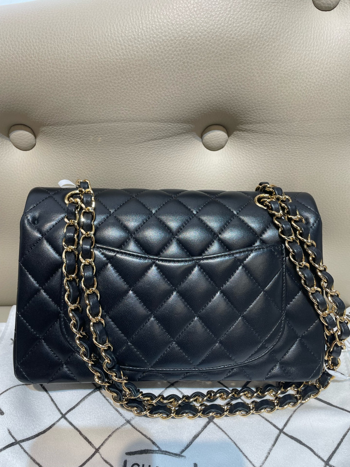 Chanel Small Classic Flap Black Cowhide Crossbody Bag( 23×14.5×6)cm