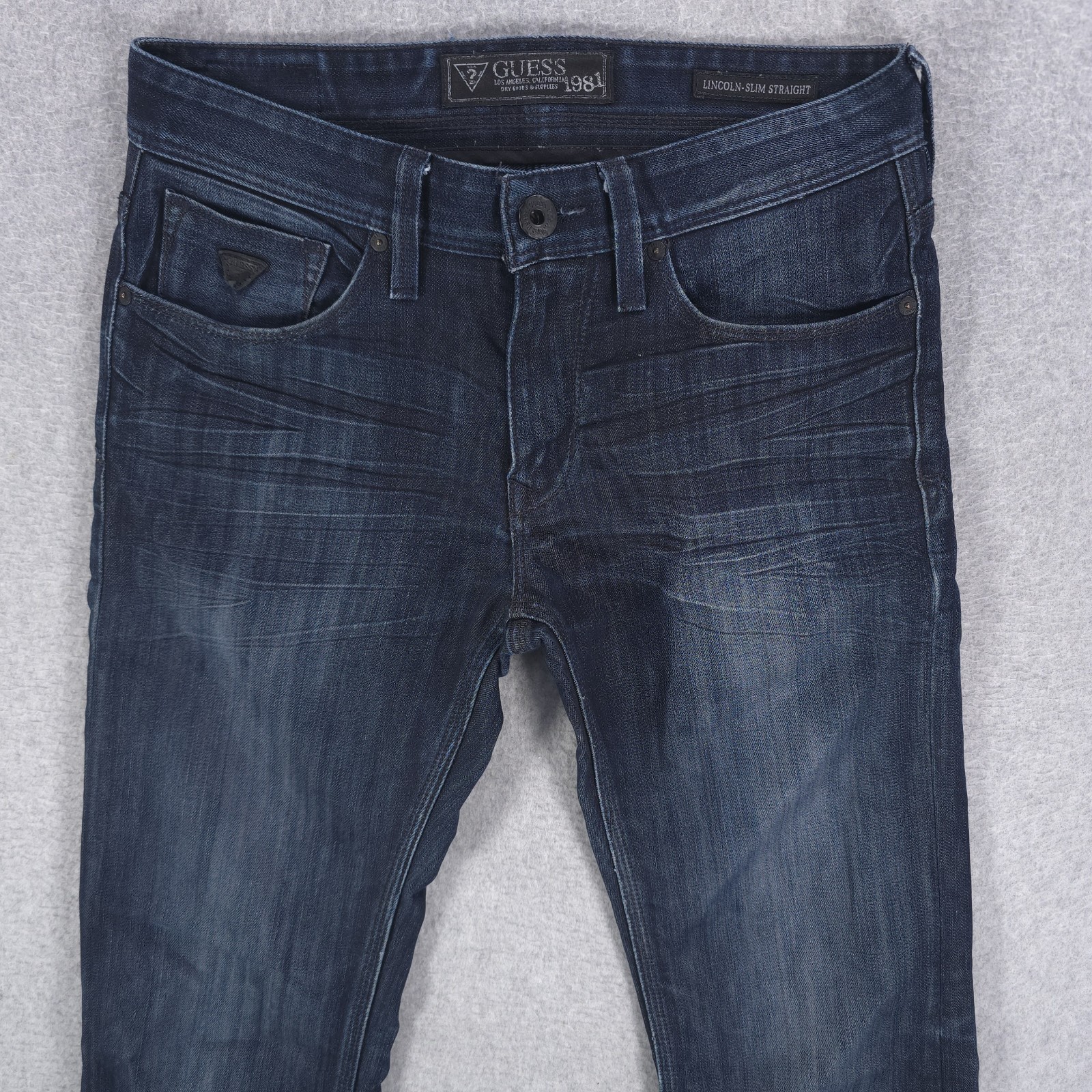 Guess Lincoln Low Slim Straight Dark Distressed Denim Casual Jeans Mens 28×32
