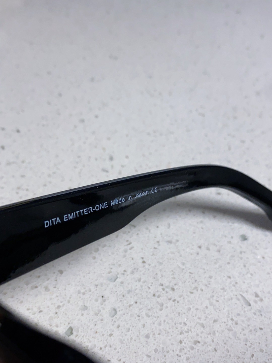 DITA EMITTER-ONE DTS0125 Men’s Sunglasses Lens Size 53-22-143MM -With New Case