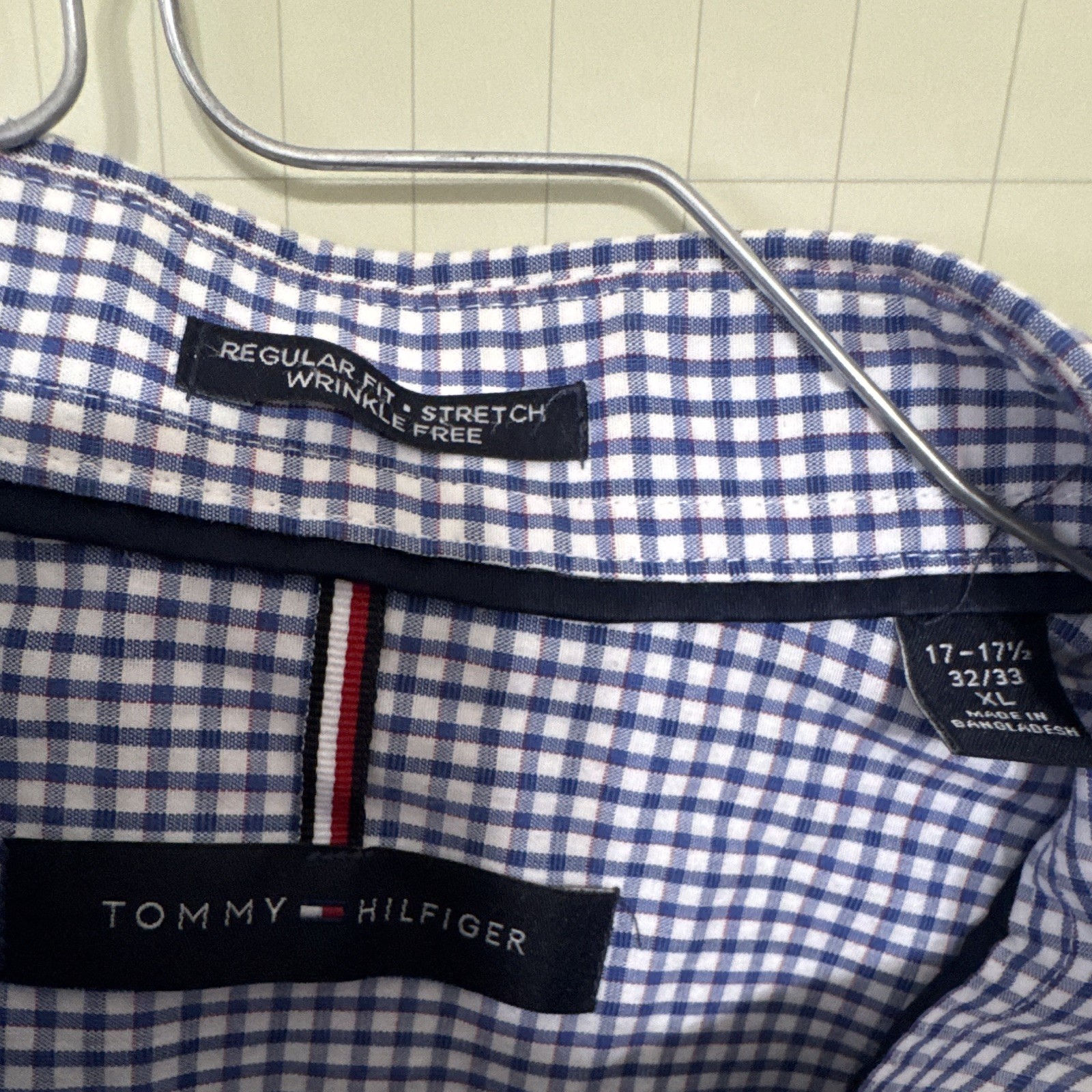 Tommy Hilfiger Regular Fit Stretch Wrinkle Resistant Check 17-17.5 32/33