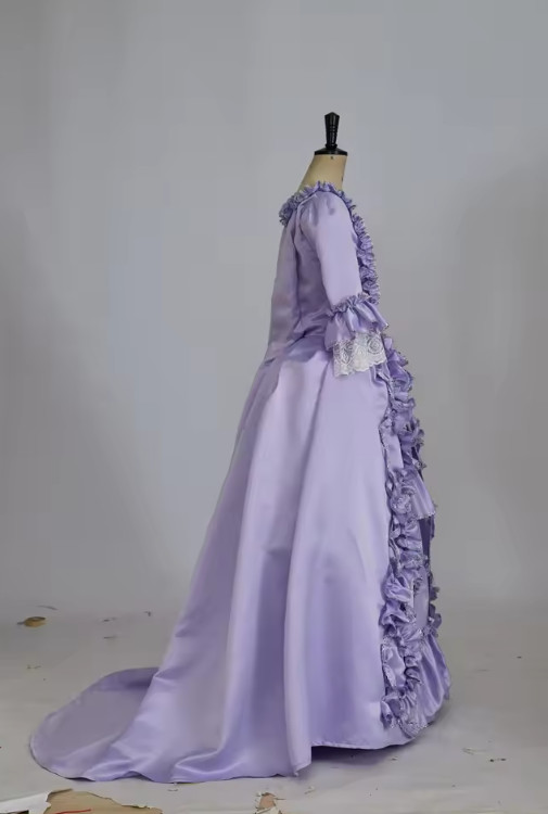 1770s Rococo Marie Antoinette Purple Ball Gown Dress Women Royal Court Belle