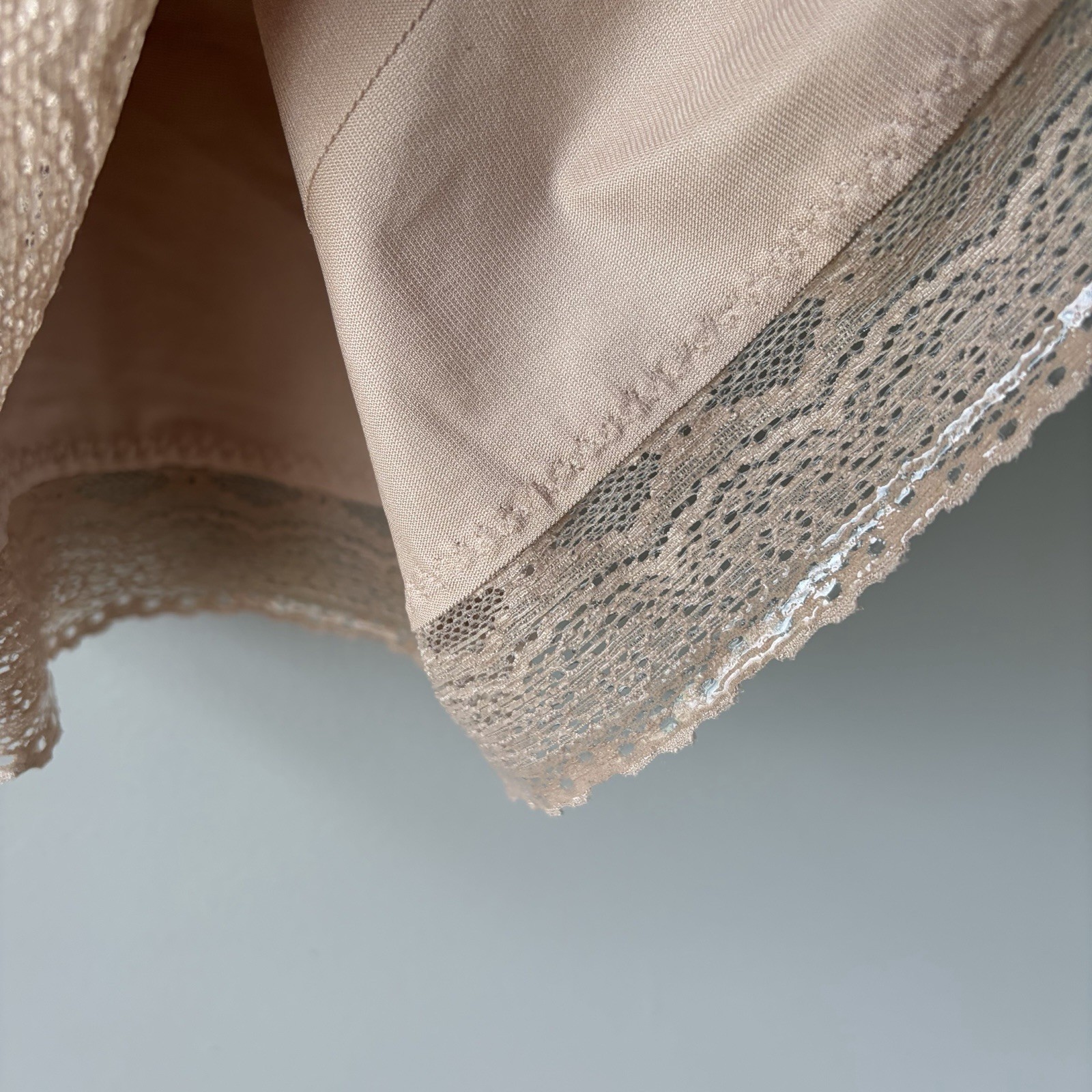 NEW RUBY RIBBON PIN UP CAMI WOMENS size 50 Pale Nude Lace Shapewear