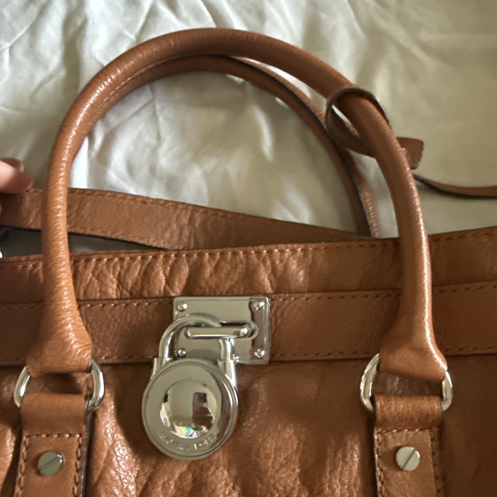 Michael Kors Hamilton Large Saffiano Leather Large Tote ShoulderBag Camel Brown