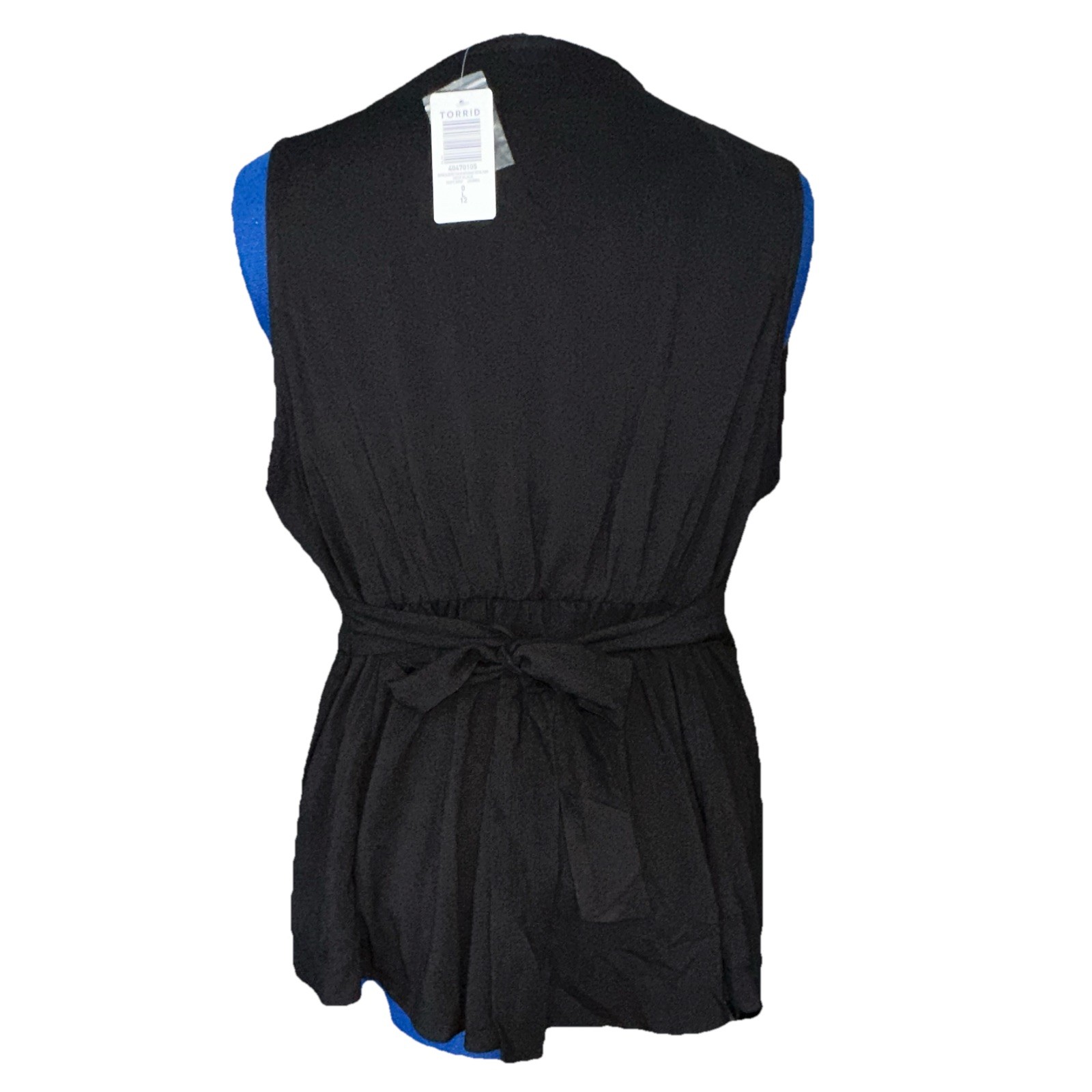Torrid Women’s 0 Plus Black Solid V-Neck Button Front Sleeveless Tank 40470105