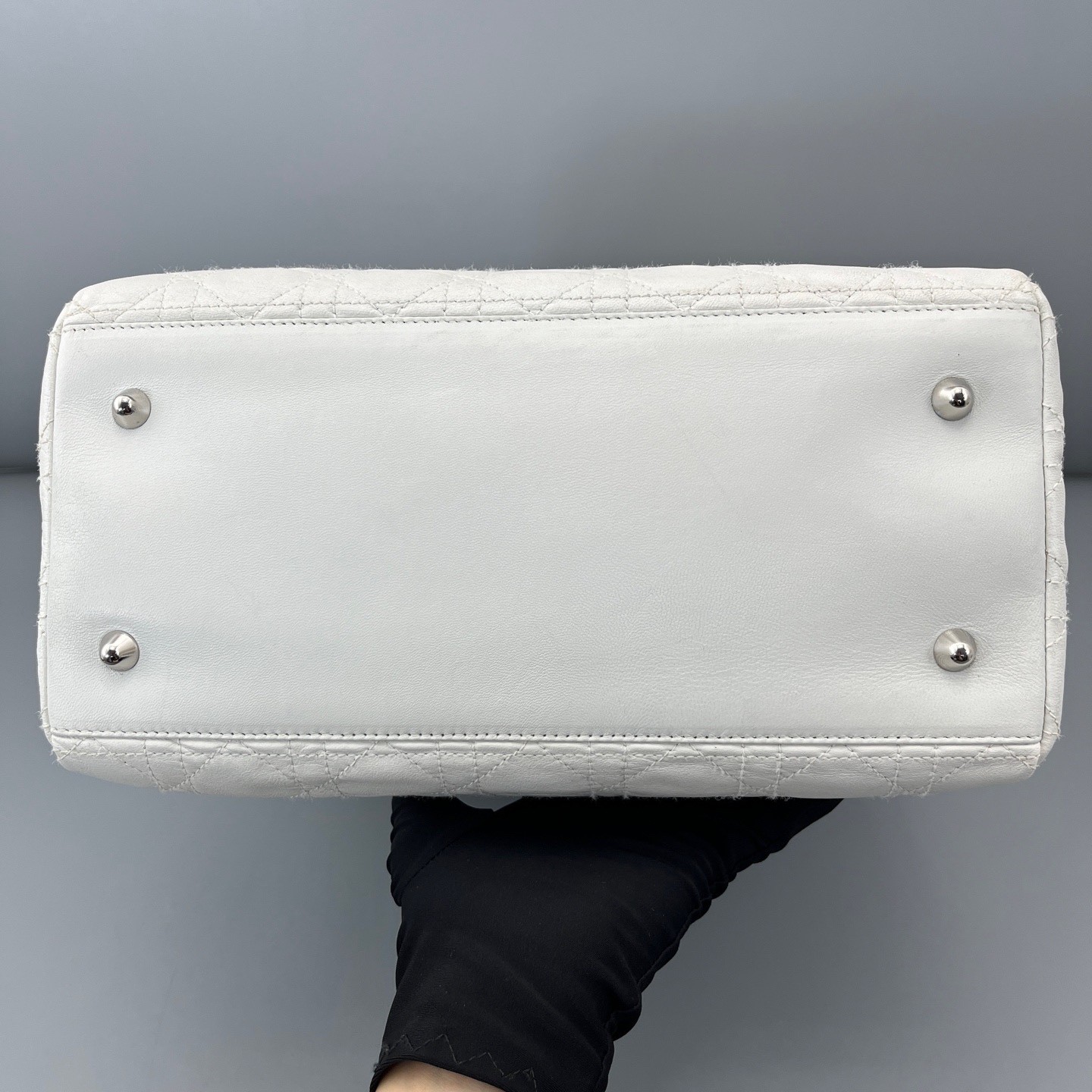 Dior Pre-Owned Authentic Tote White Silver Free Tracked Shipping
