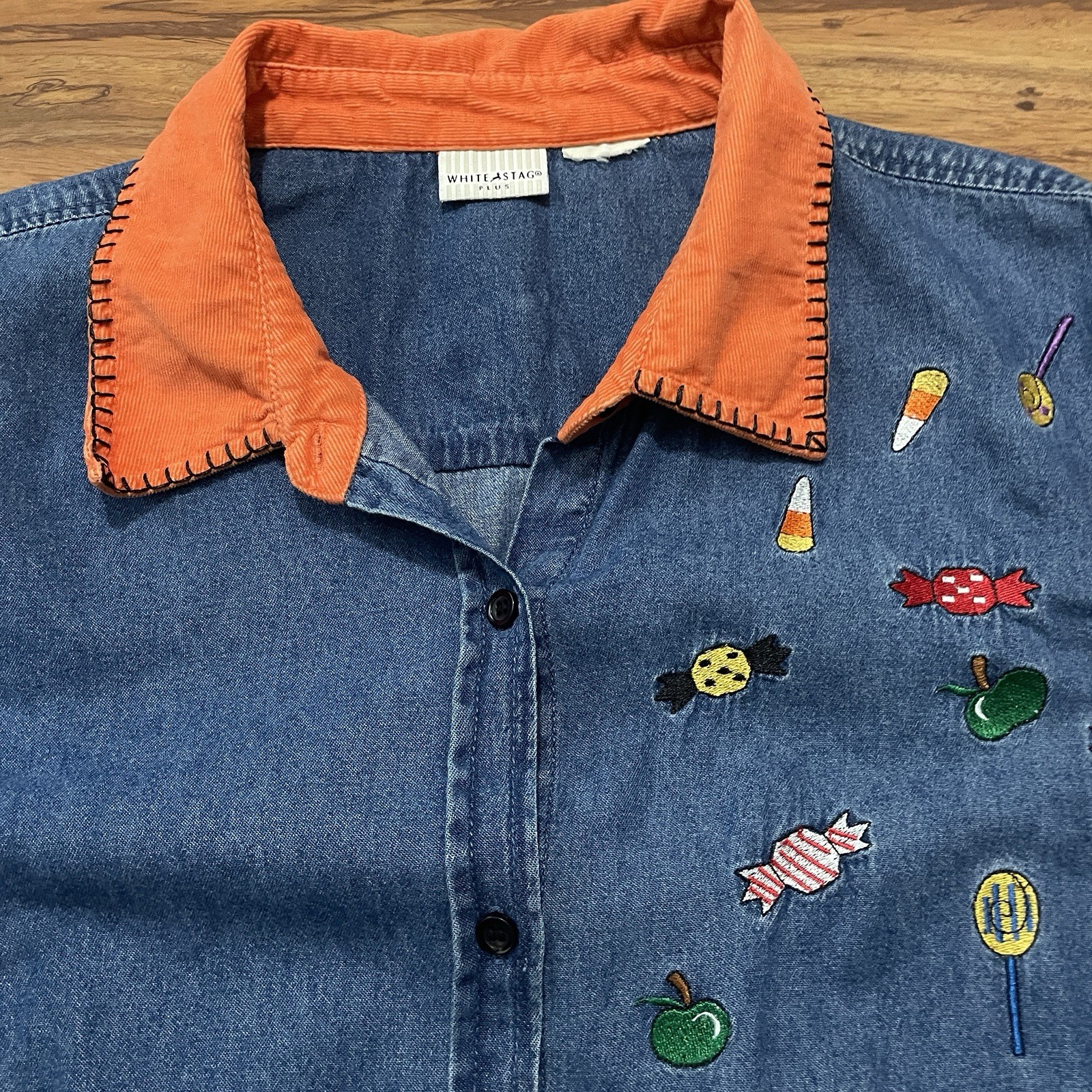 White Stag Plus Halloween Denim Shirt Womens 26W 28W Button Up Embroidered Fall