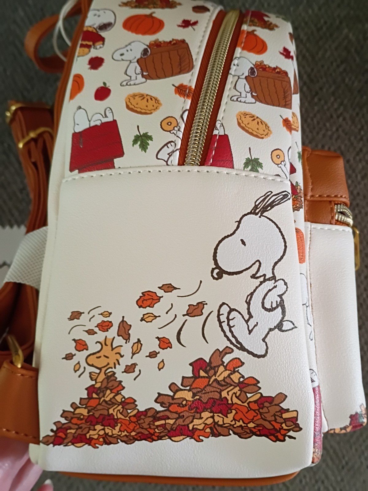 Snoopy Loungefly Peanuts Fall Vegan Leather Mini Backpack New With Tags Cozy