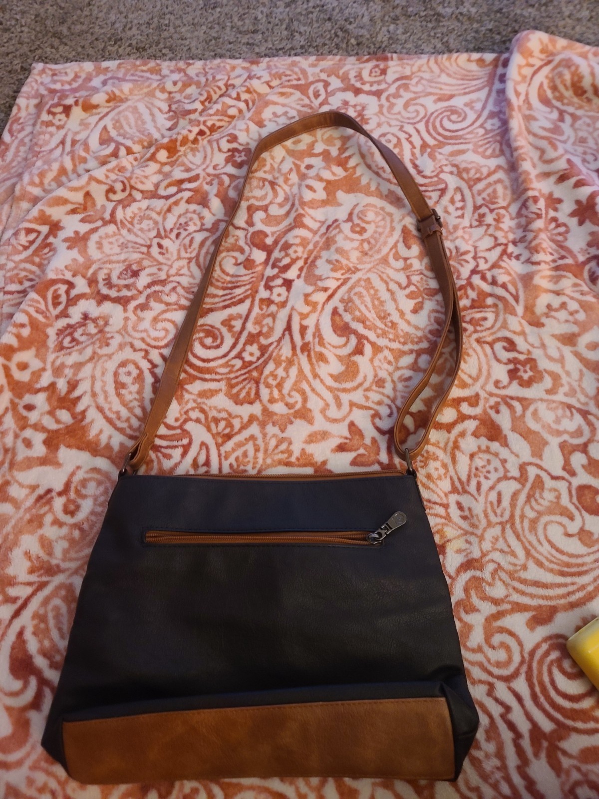 FADRON Black/Brown Medium Shoulder Bag Zip & Magnetic Tassel Inner/Outer Pockets