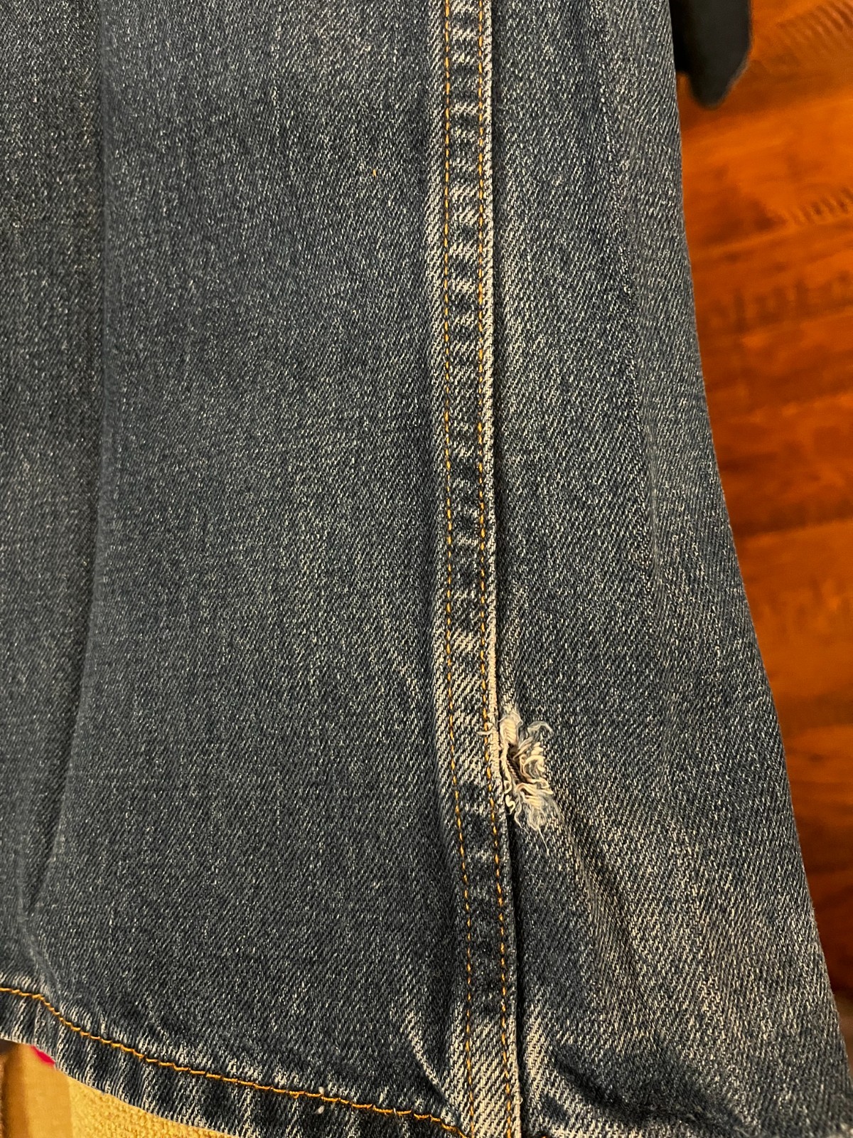 Levi’s 527 Slim Bootcut, distressed