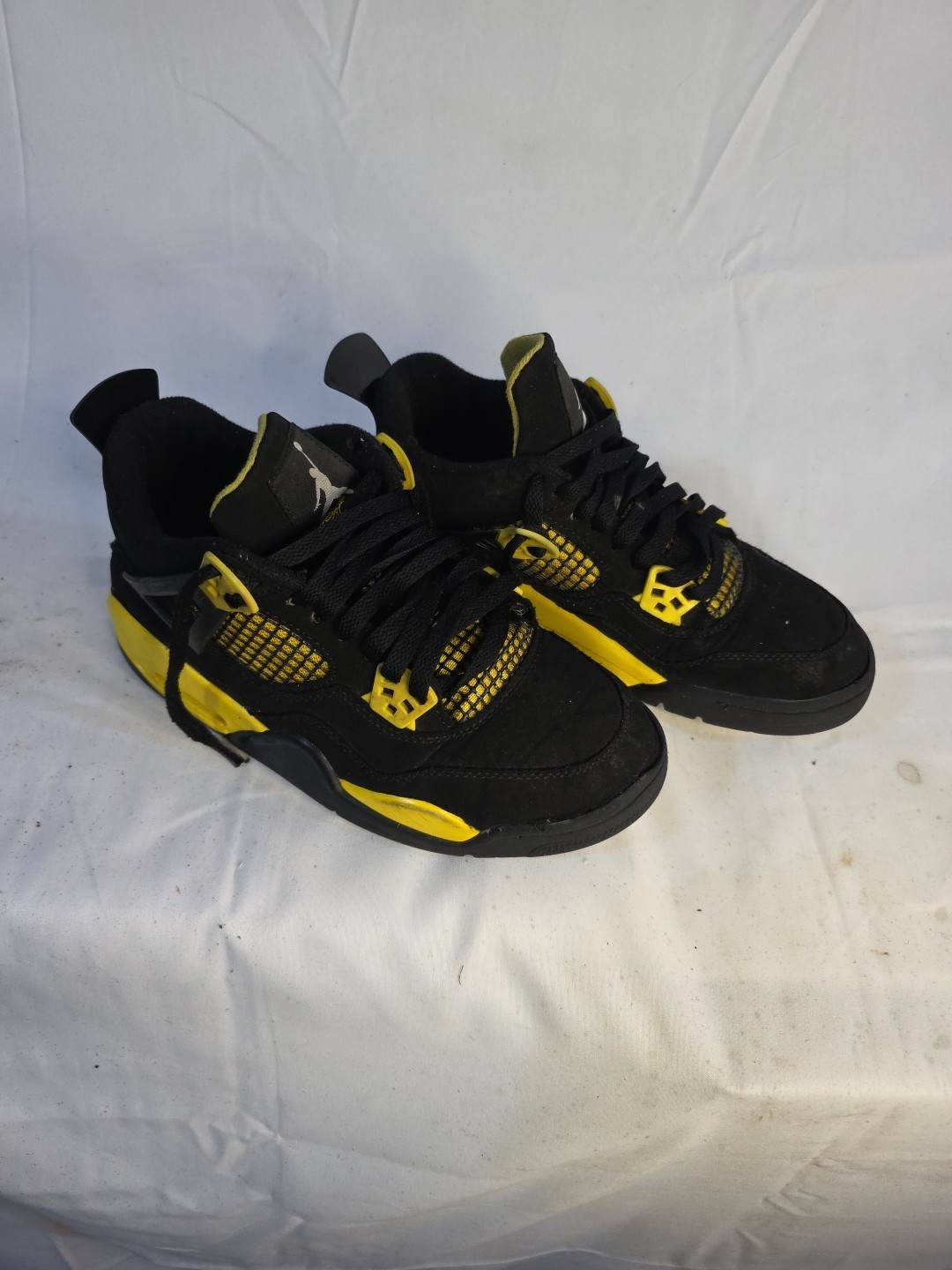 Jordan 4 Retro Yellow Thunders Size Y6.5