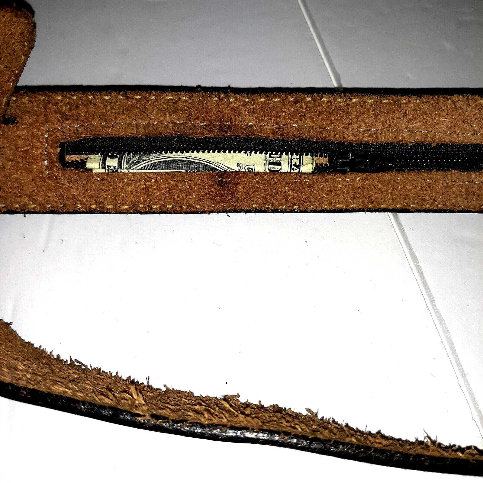 VTG DunDee Tooled Leather Zip $$ Belt 80sRainTree Buckle Eagle “Bare Arms”Sz 38