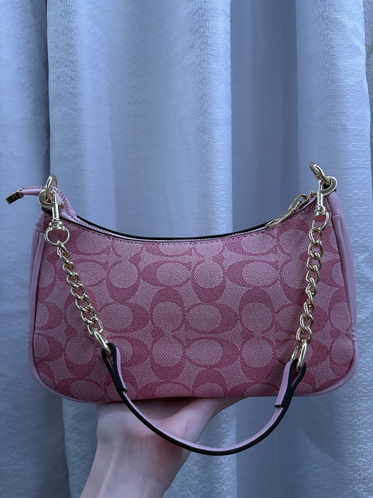 Coach Outlet Powder Pink Teri Shoulder Bag