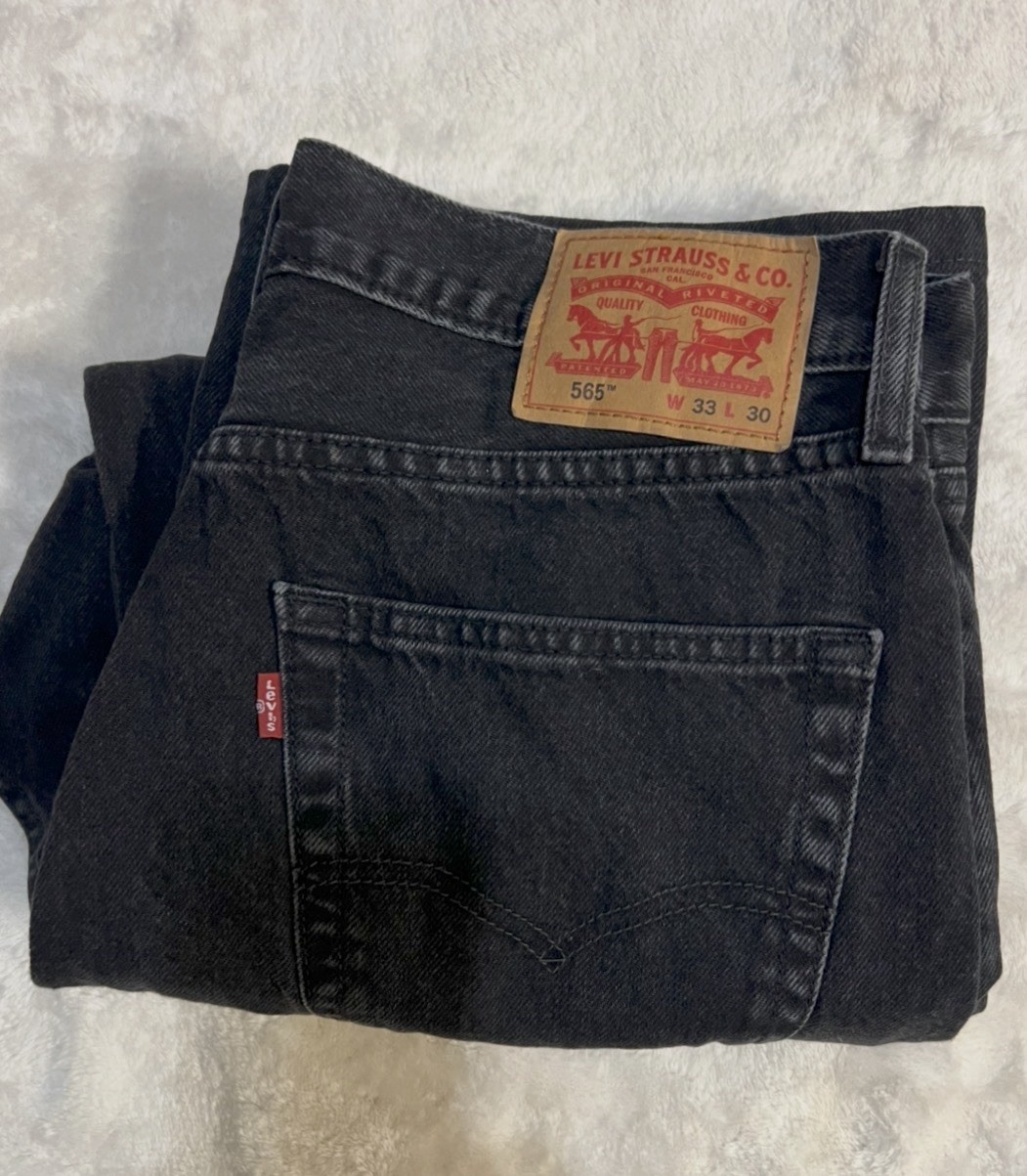 Levi’s Jeans Men 565 Loose Straight Jeans, Hemmed