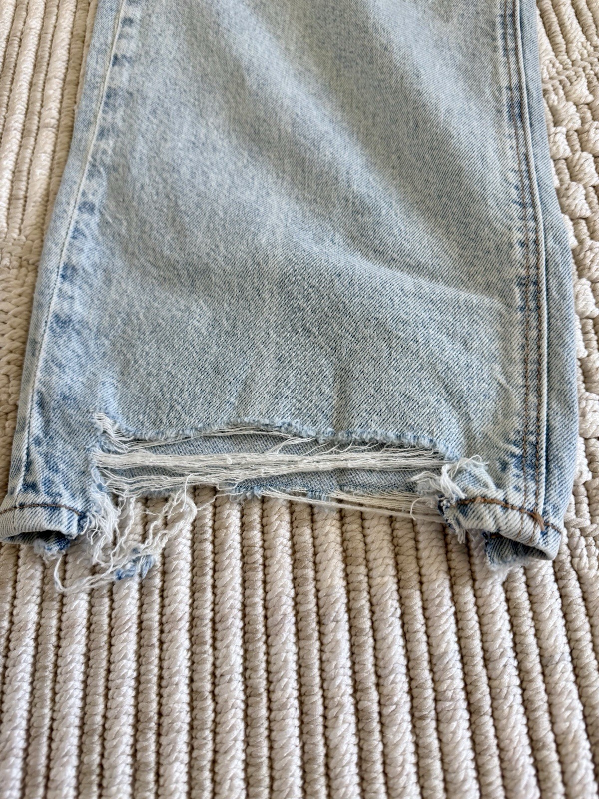 American Eagle Jean Women 14 32W Regular Strigid High Rise Baggy Distressed NWT