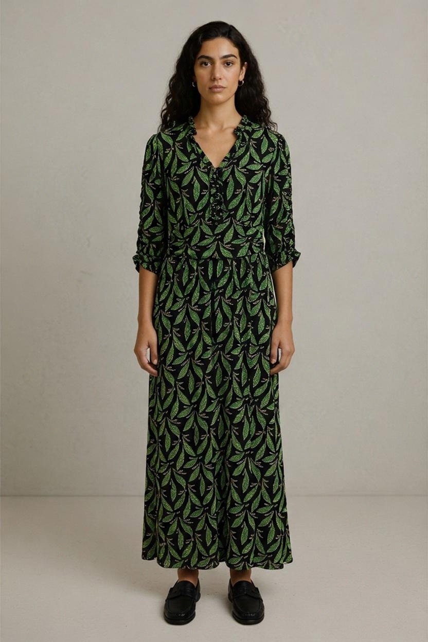 Jolie Moi Leaf Print Maxi Dress – Size 14 / EU 42
