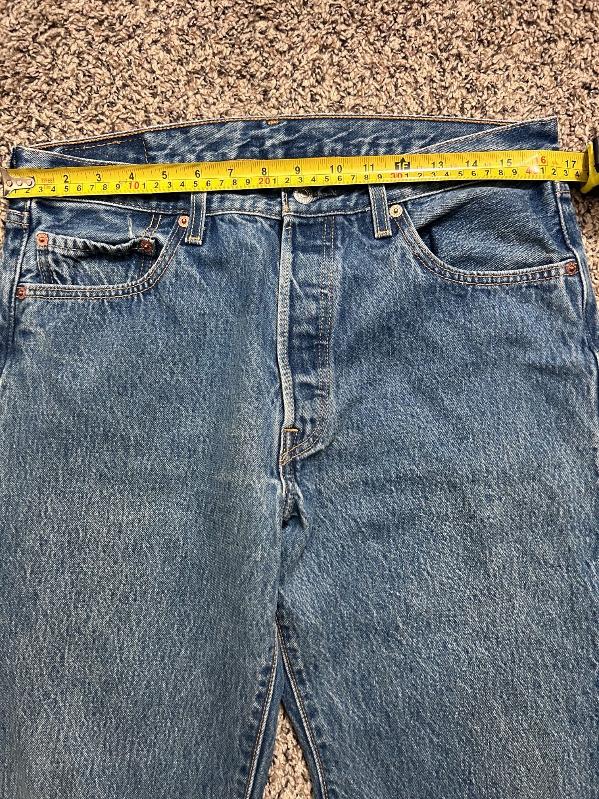 Vintage Levi’s 501XX size 32/32