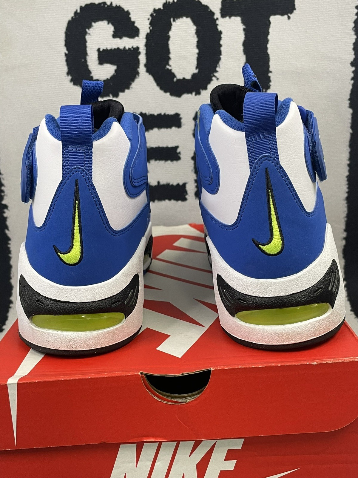 Nike Air Griffey Max 1 2026 “Varsity Royal”/Black-Volt DJ5161-400 Men Size 9