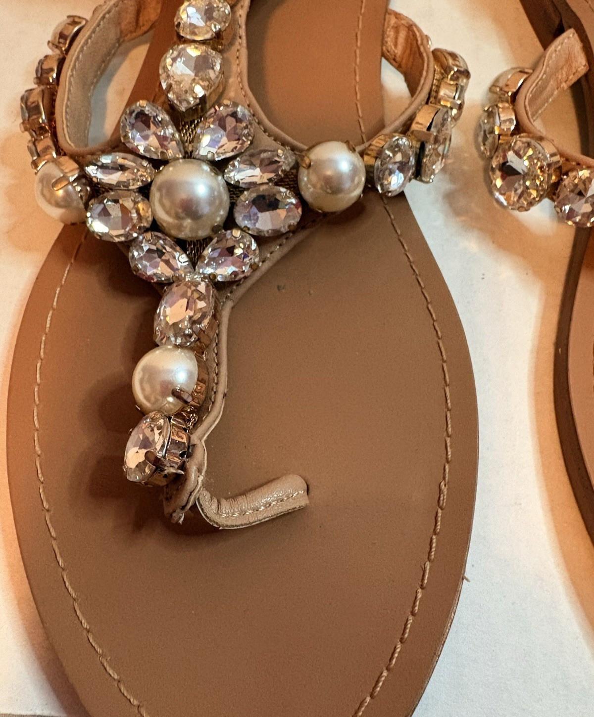 Steve Madden Chantel Embellished Thong Sandals Tan Womens Size 9M