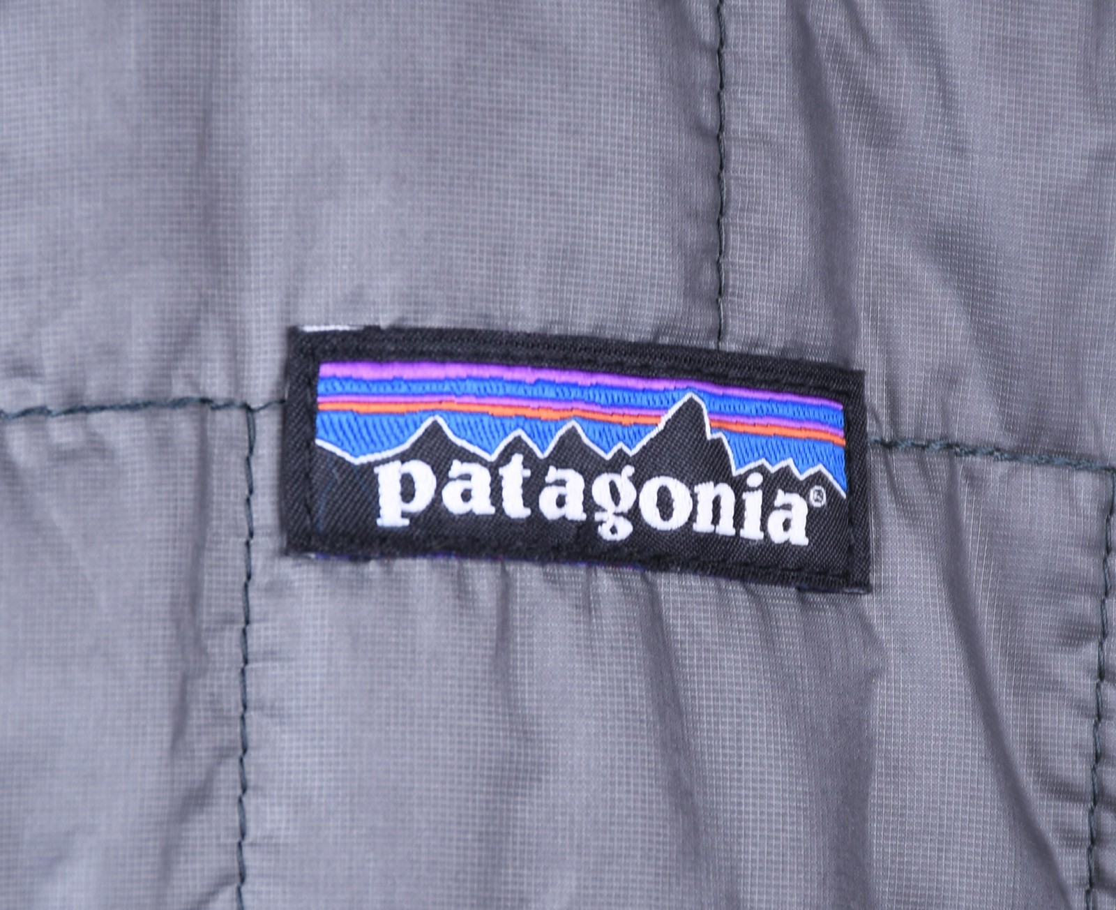 Patagonia Nano Puff Jacket Mens Large Gray Insulated Full Zip