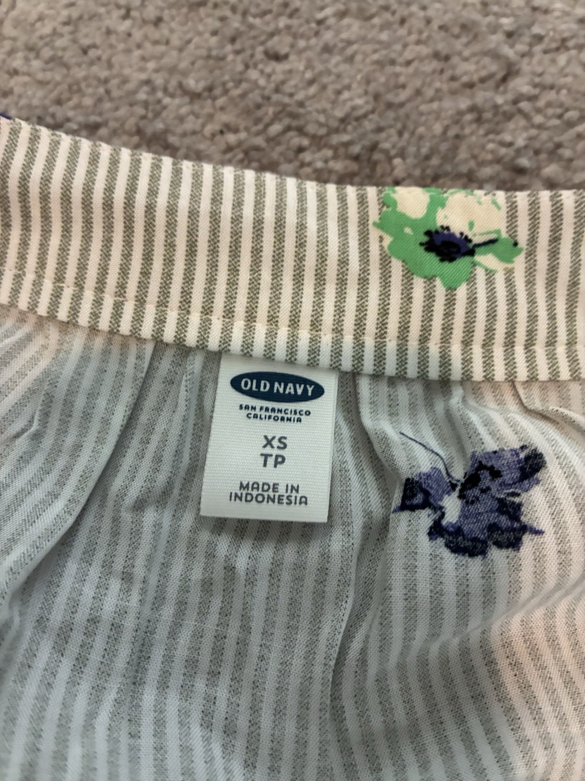 Old Navy Women’s White/Blue Striped Floral V-Neck Sleeveless Tunic Blouse XS