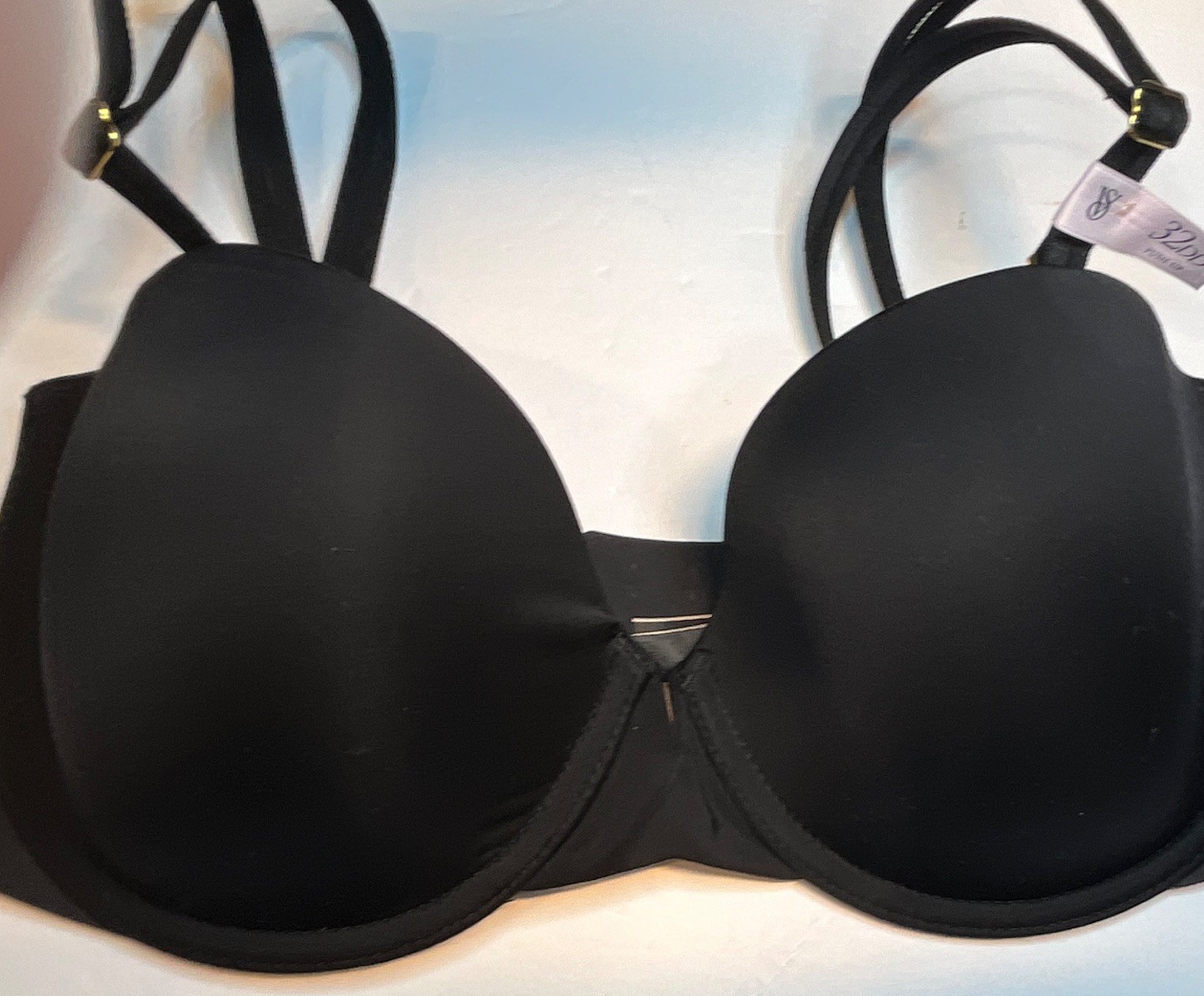 Victoria’s Secret 32DD Black Underwired Padded Strapless Convertible Push Up Bra