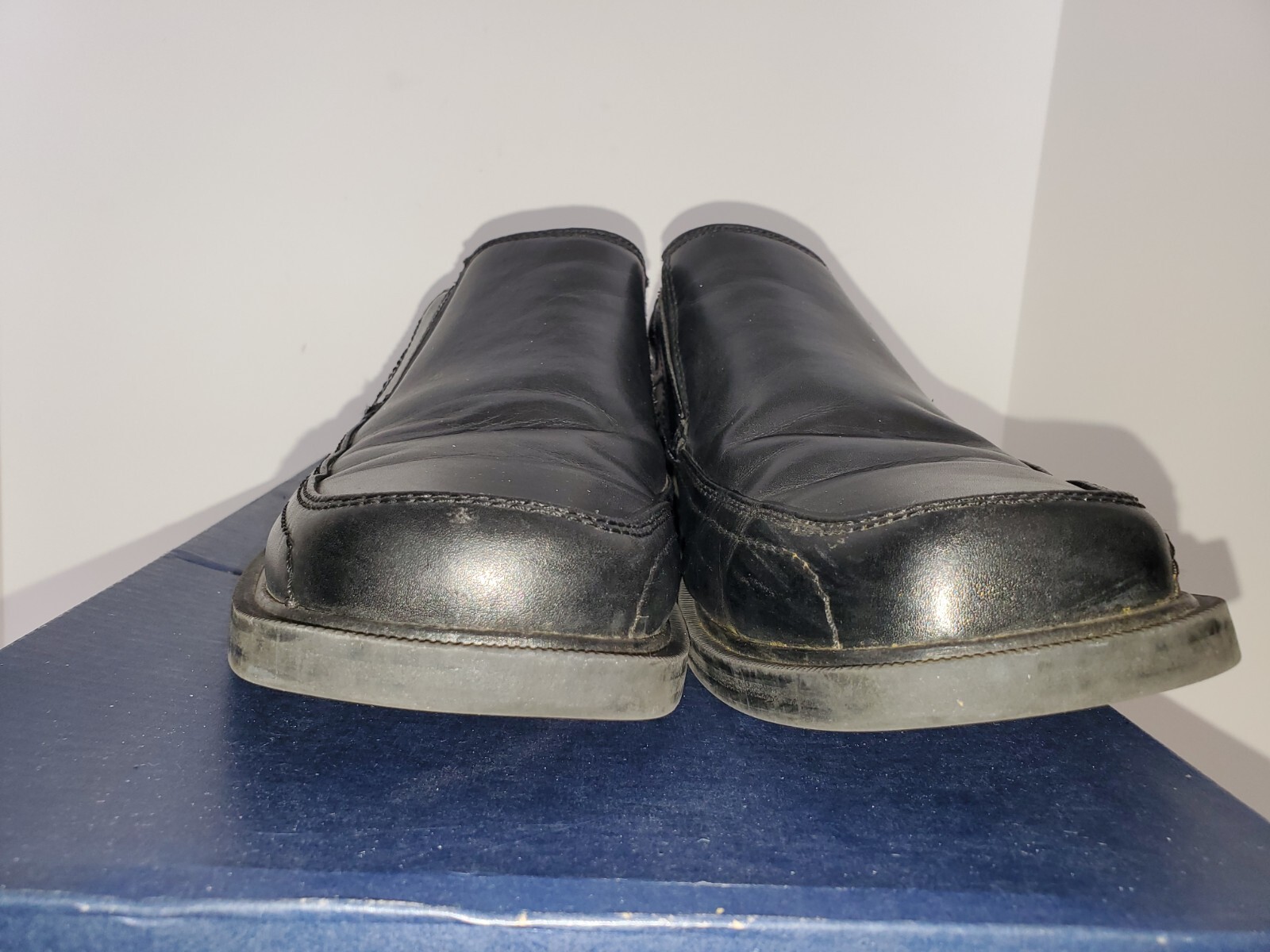 Dockers Edson men leather/ man made material slip on loafer, black, size 10.5W