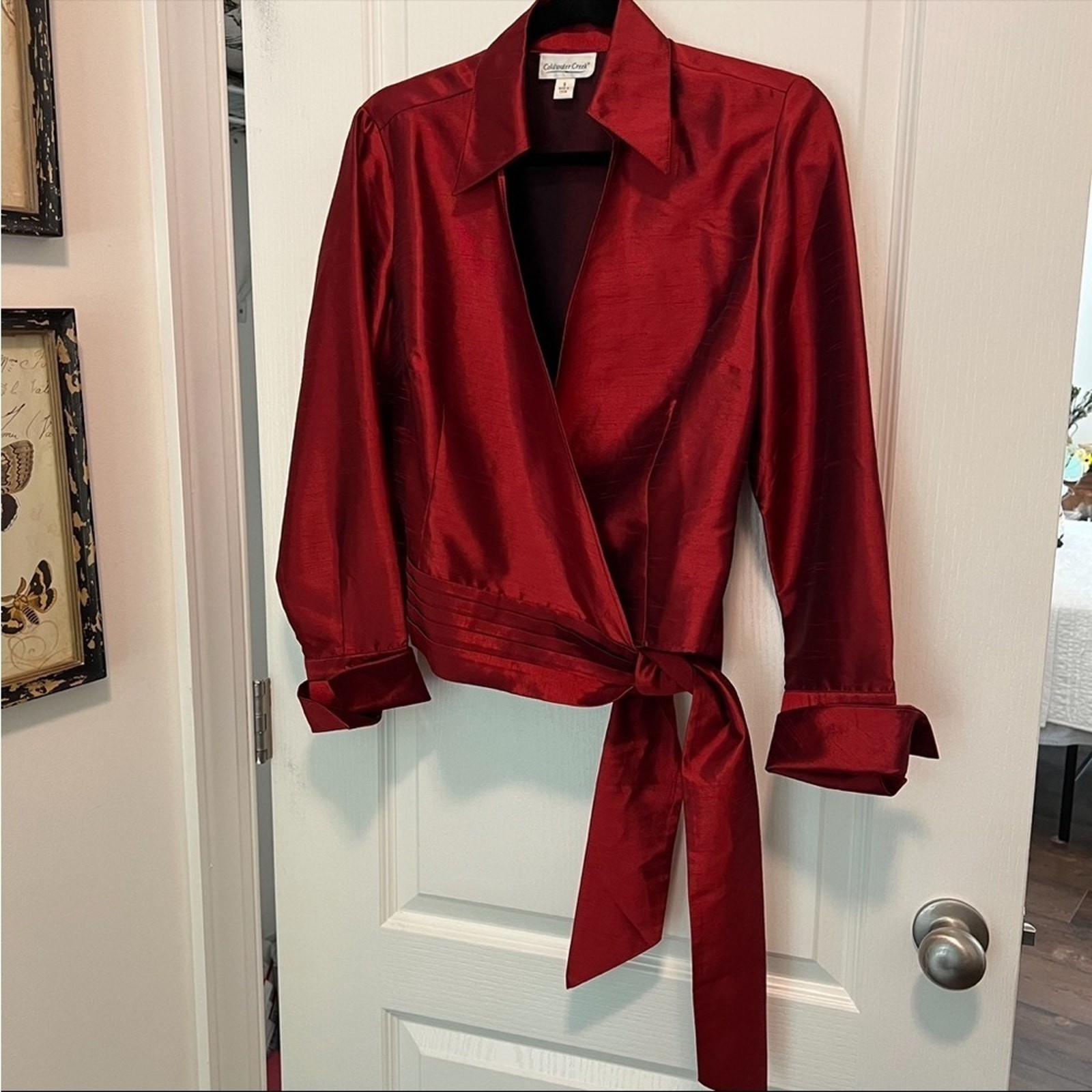 Coldwater creek faux silk deep red wrap top size small red the color