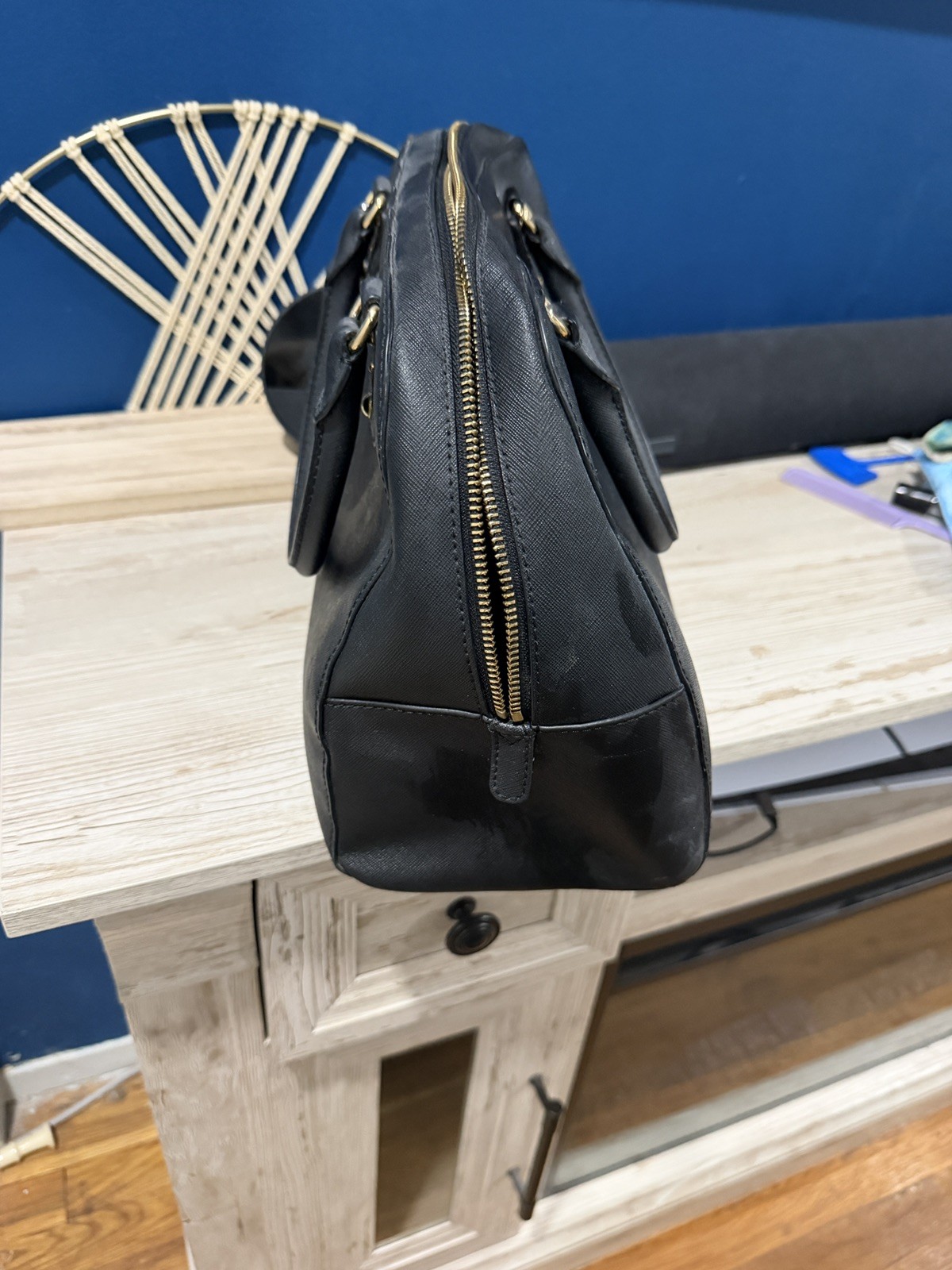 Michael Kors Cindy Dome Satchel Womens L Black Saffiano Leather Crossbody Bag