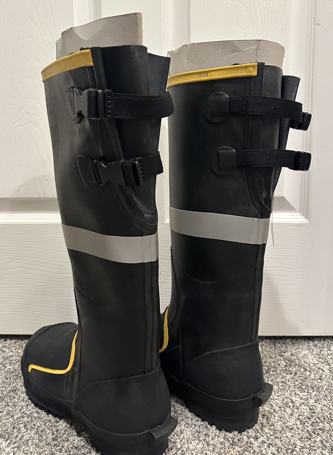 Tingley Rubber Boots ASTMF 2413-05 Mens size 7 MB816B