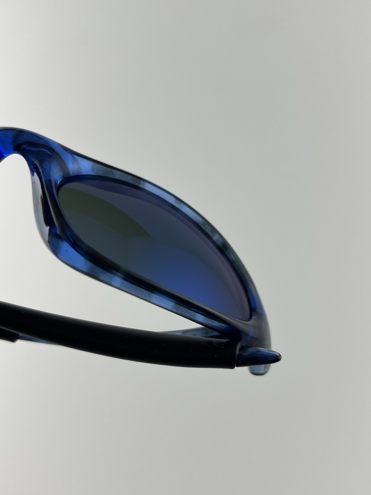 Oakley Minute 1.0 Blue Tortoise Frame Ice Iridium Lens Silver Icons XX RARE