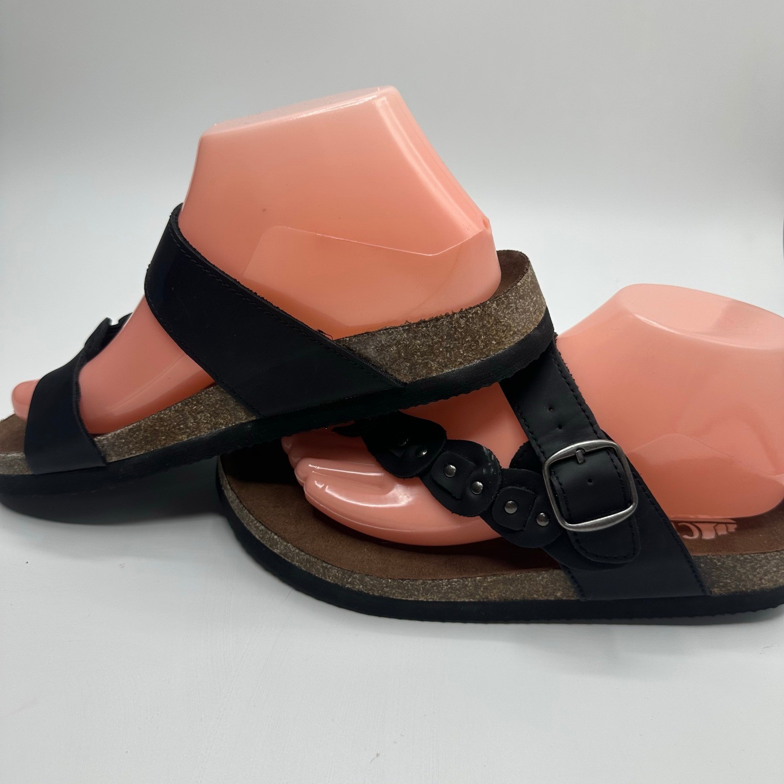 Cliffs by White Mountain Sandals Womens Black Studded Buckle Strap Cork Footbed