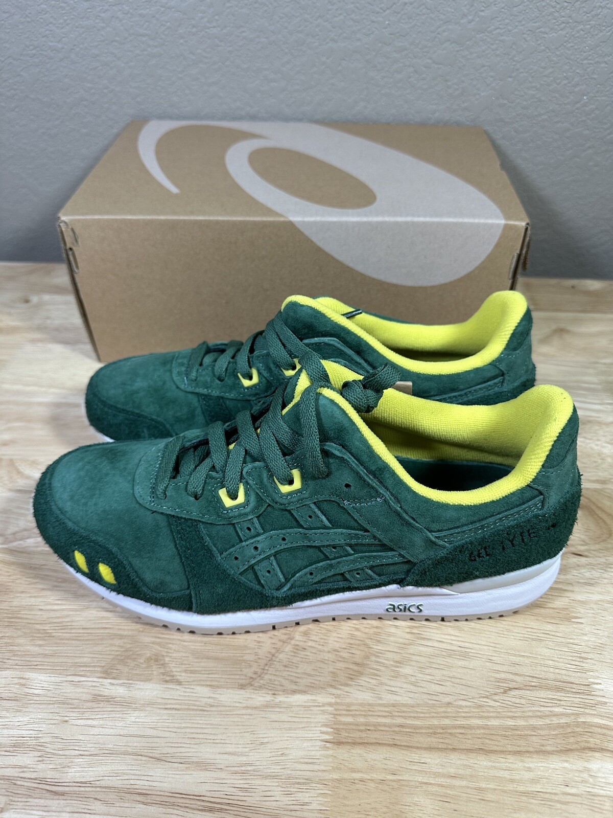 ASICS GEL-Lyte III OG Low Masters Shamrock Green Yellow Mens Multi 1201A809-300