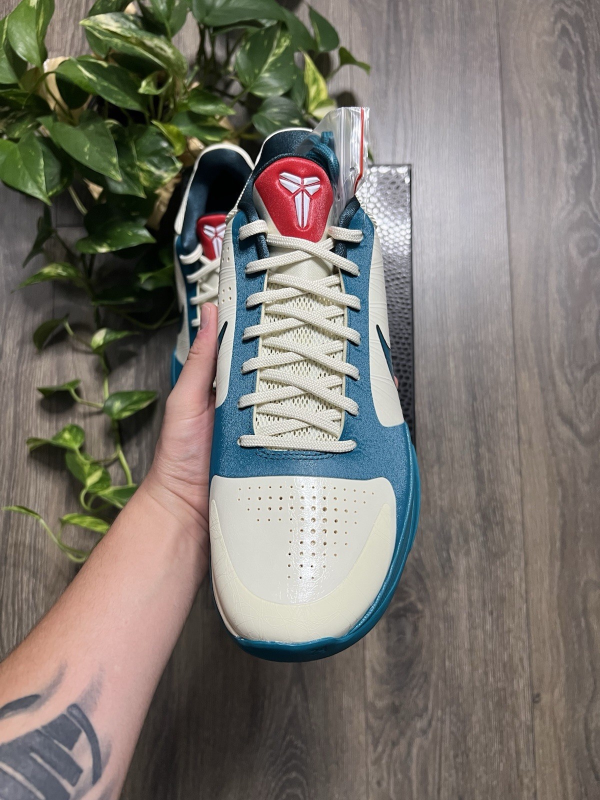 Size 11 – Nike Kobe 5 Protro Caitlin Clark Coconut Milk