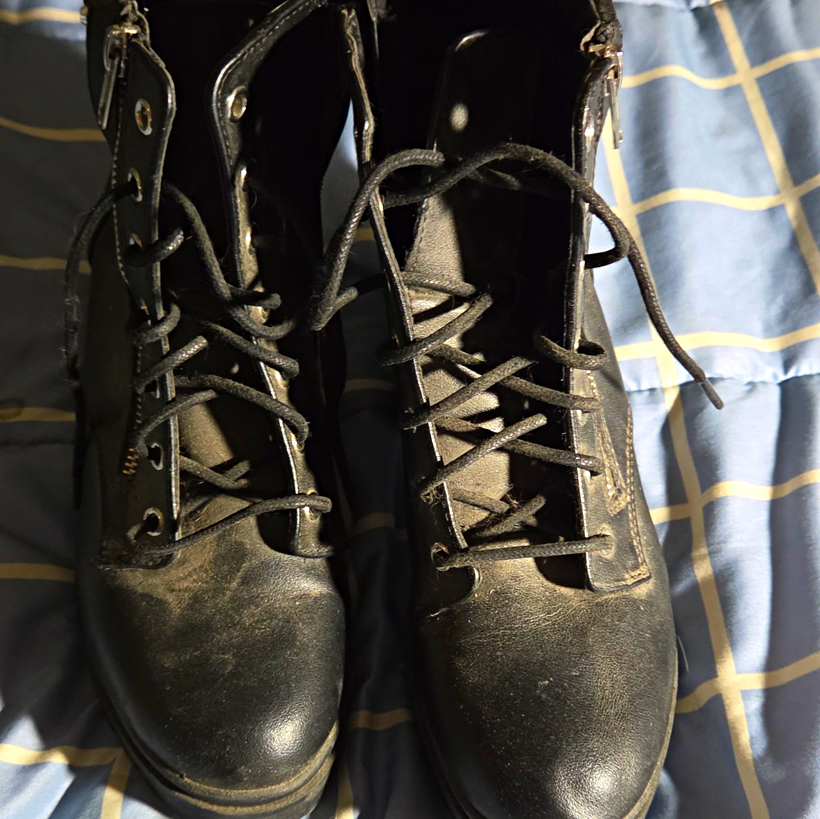 Nobo Women’s Black Combat Ankle Boots Lace-Up Side Zip Studded Size 9